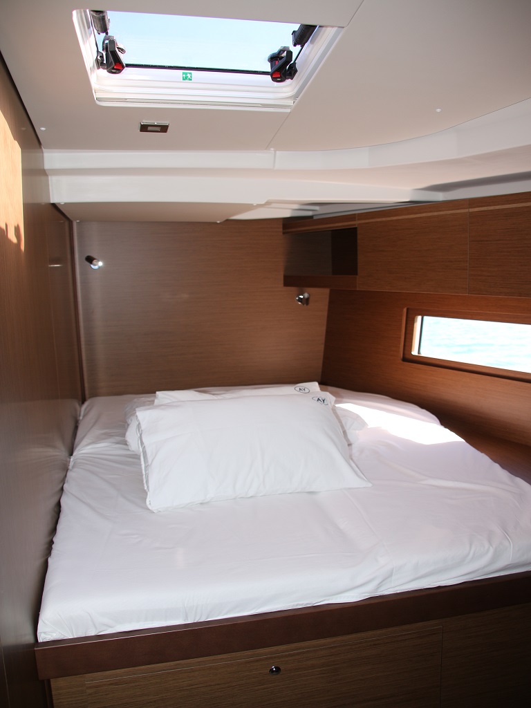 Oceanis 51.1 - 5 + 1 cab. — photo 25