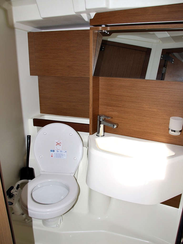 Oceanis 51.1 - 5 + 1 cab. — photo 26