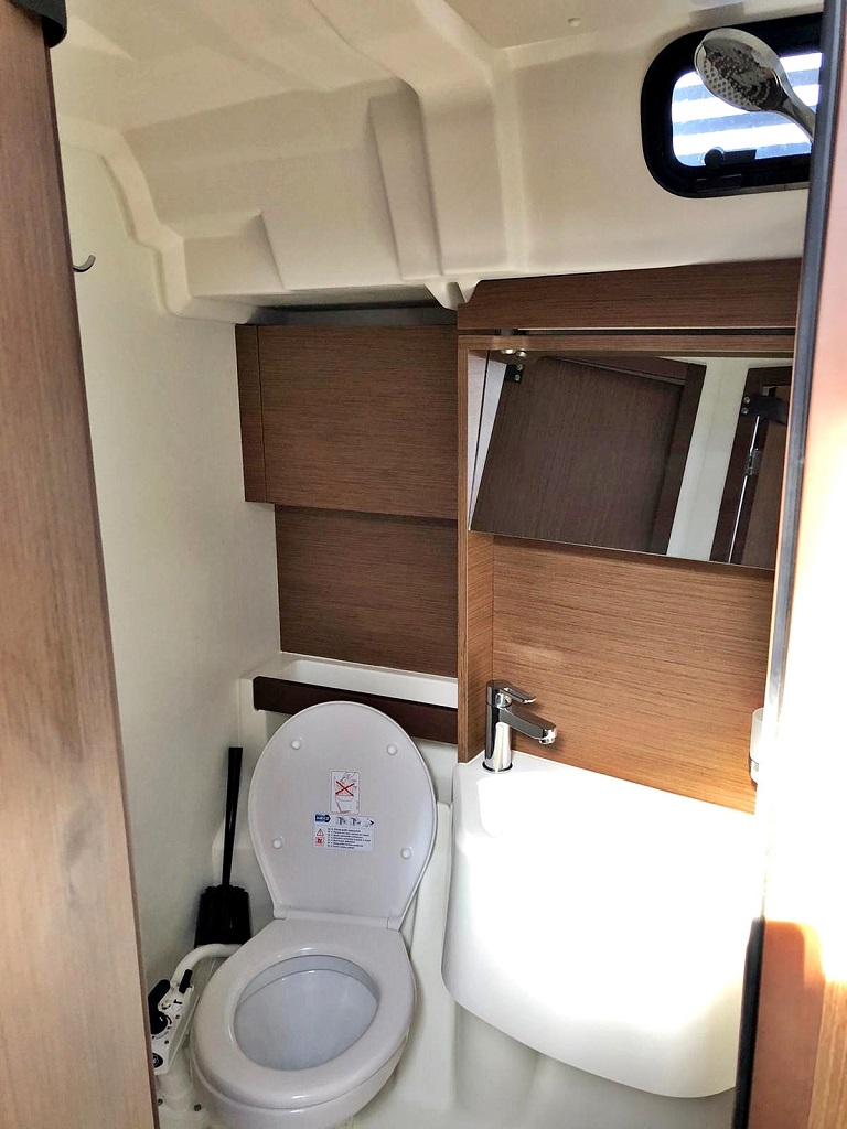 Oceanis 51.1 - 5 + 1 cab. — photo 28