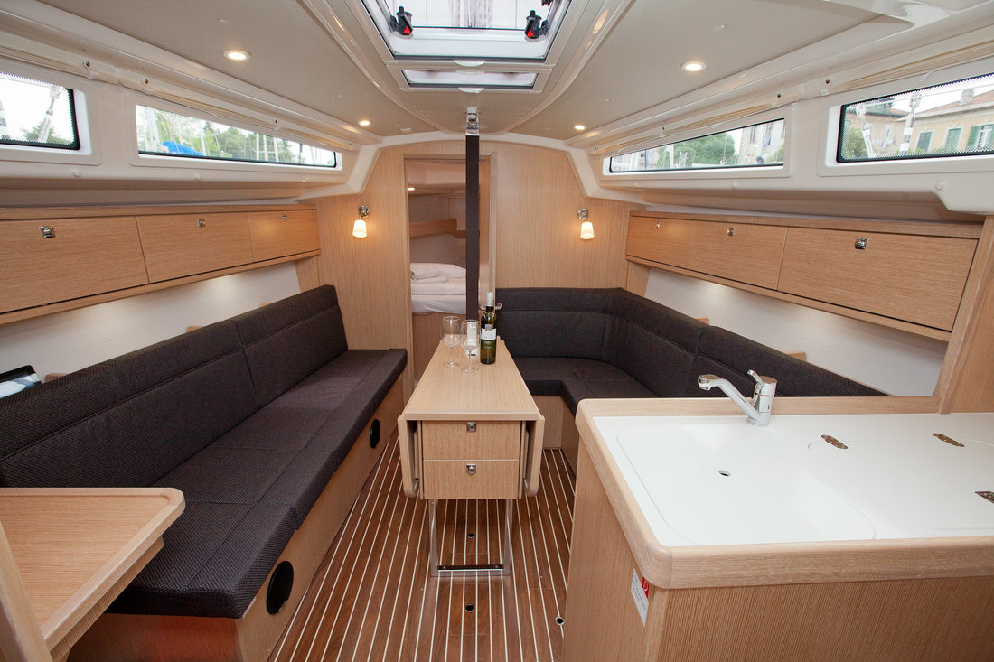 Bavaria Cruiser 34 Style — photo 6