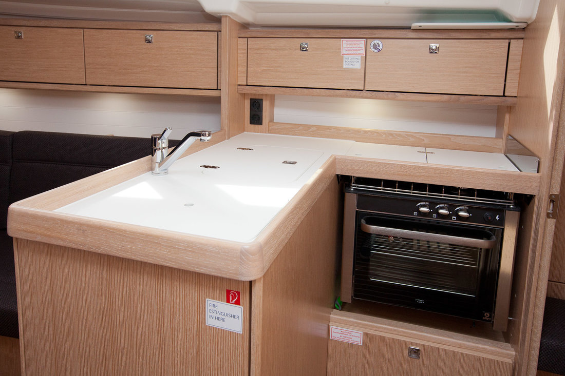 Bavaria Cruiser 34 Style — photo 13