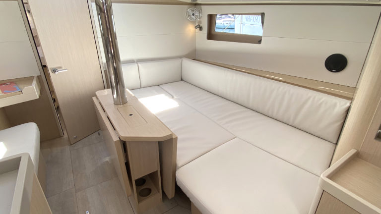 Oceanis 41.1 — photo 16