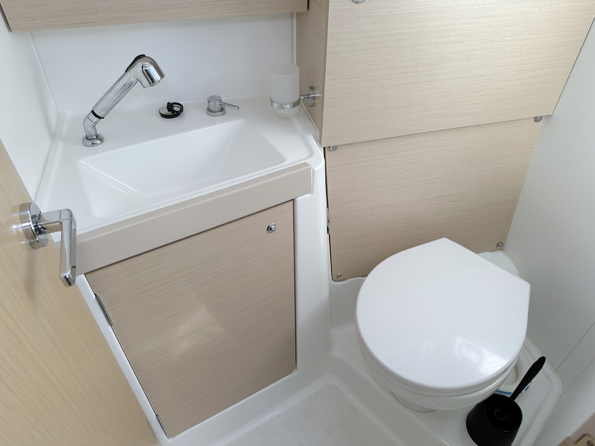 Oceanis 38.1 — photo 17