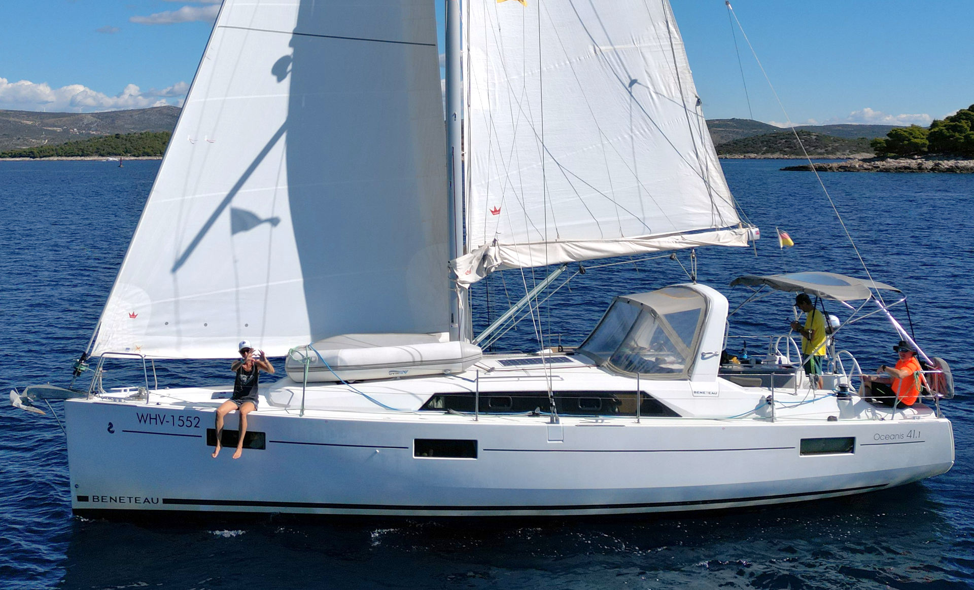 Oceanis 41.1 — photo 19