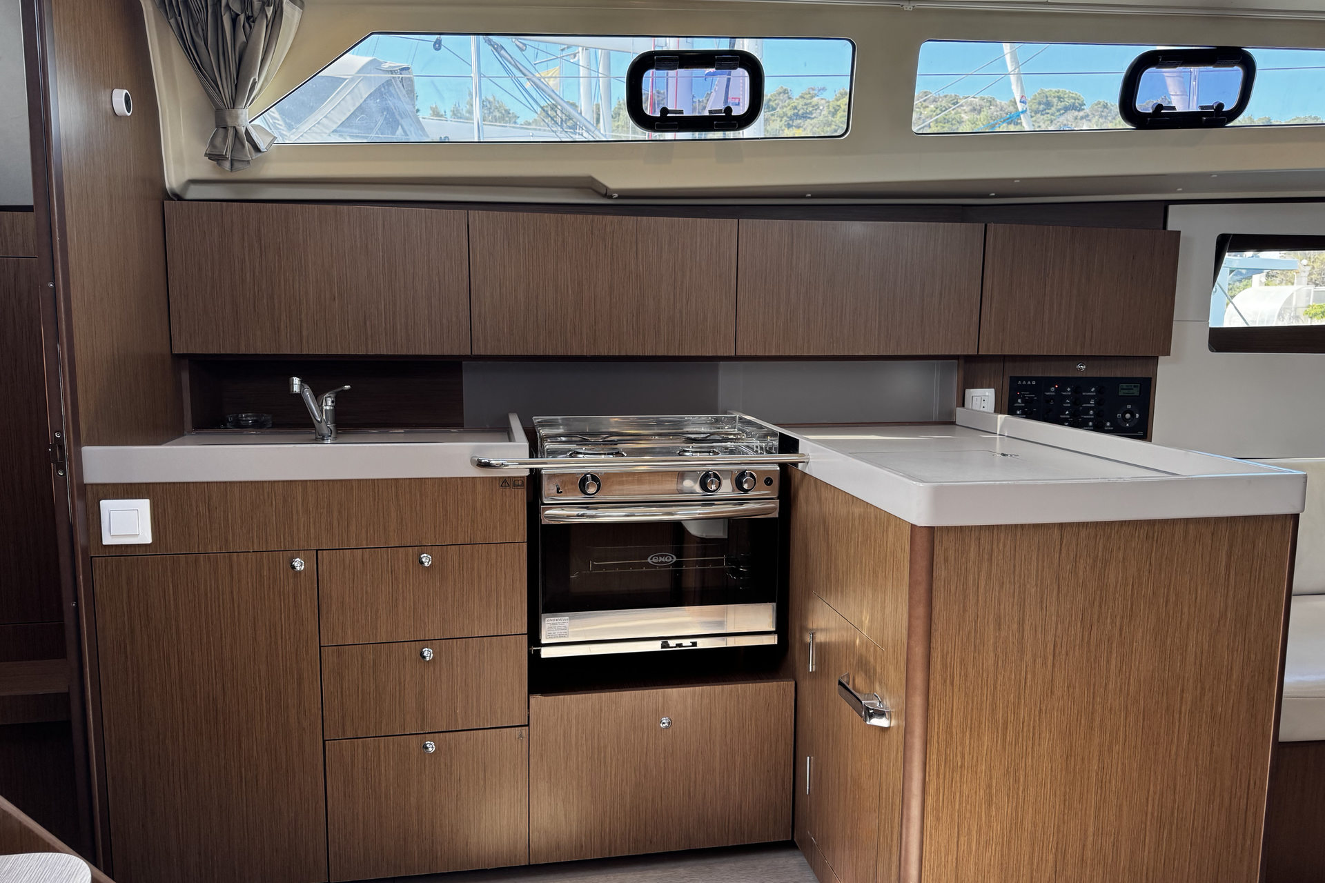 Oceanis 41.1 — photo 12