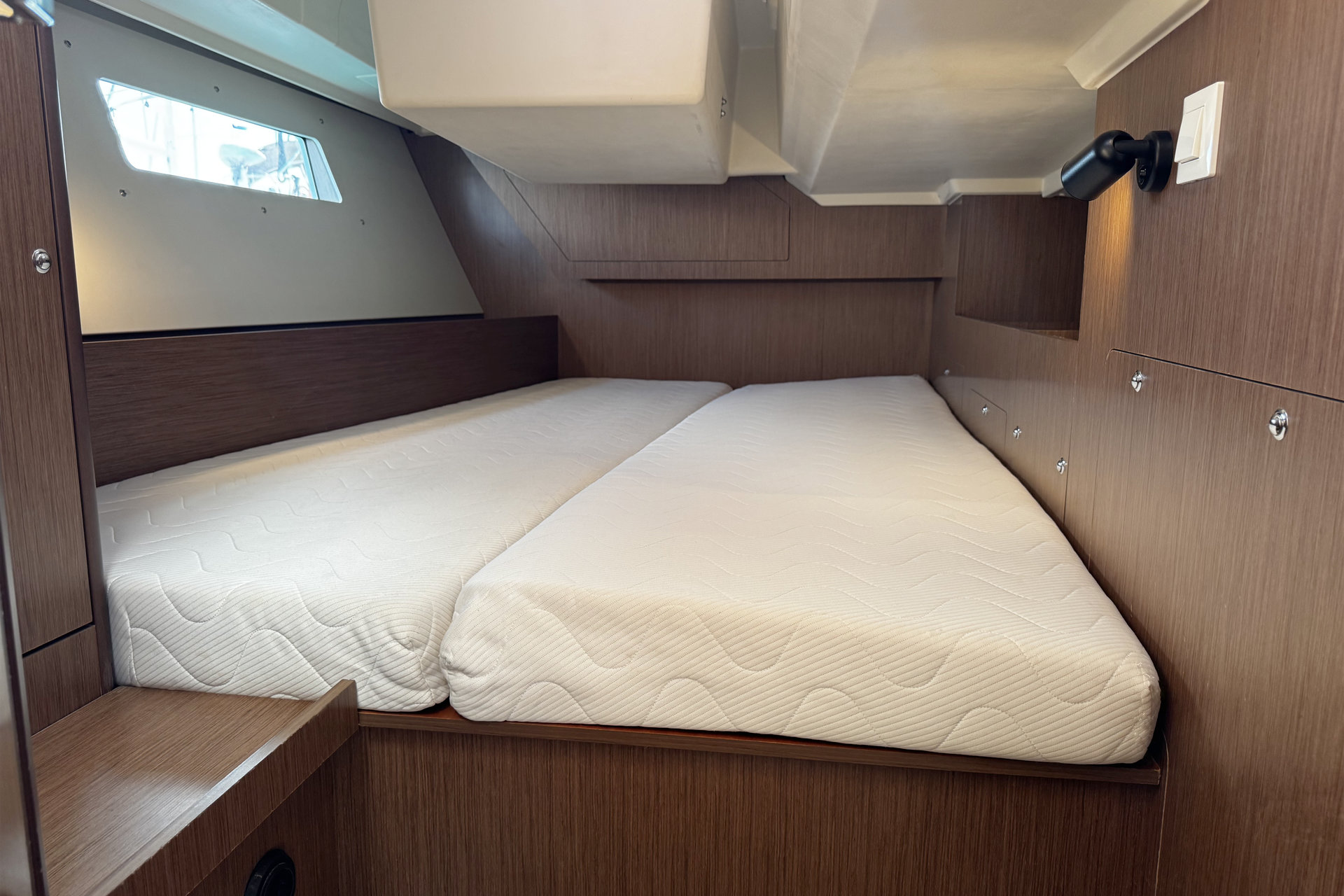 Oceanis 41.1 — photo 14