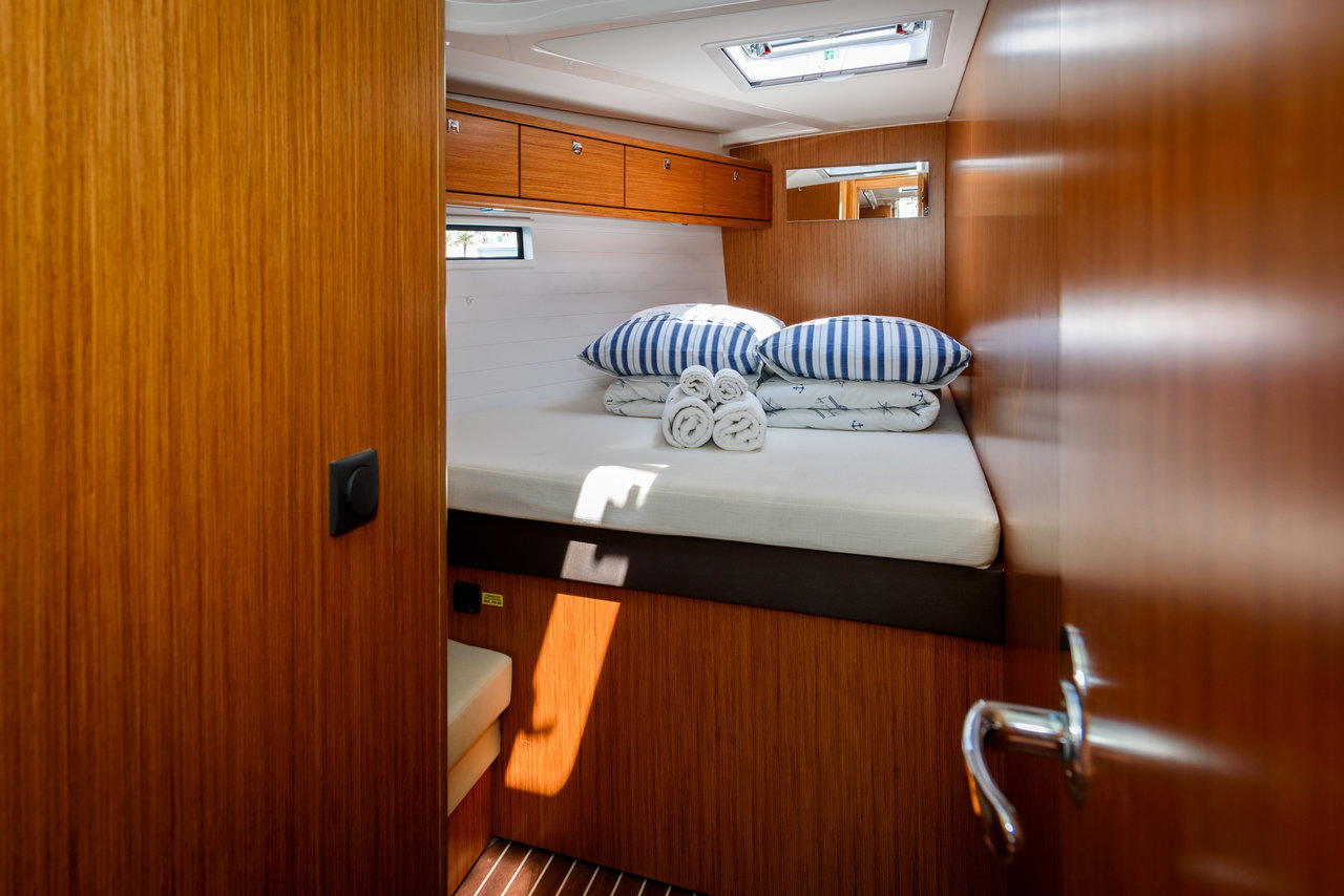 Bavaria Cruiser 51 — photo 8