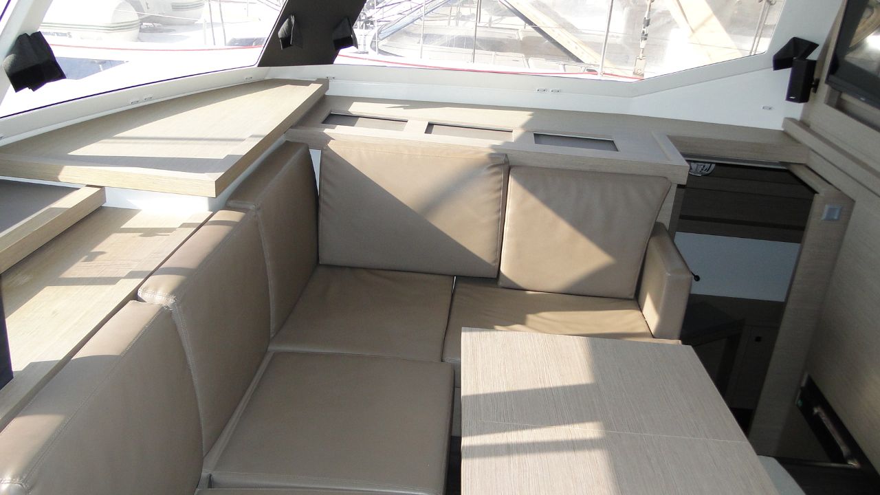 Fountaine Pajot Astrea 42 - 3 + 2 cab. — photo 6