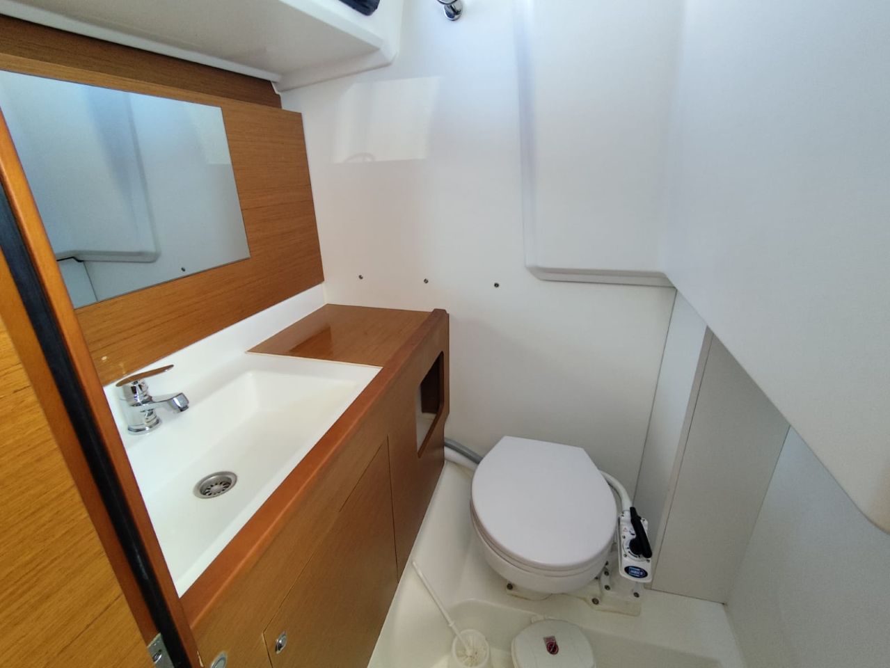 Sun Loft 47 - 6 + 1 cab. — photo 10