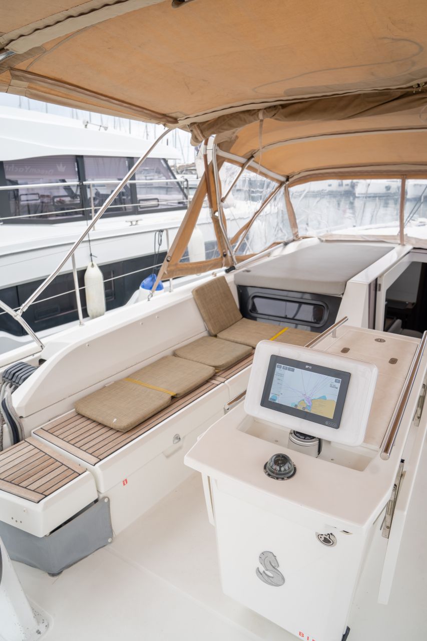 Oceanis 51.1 - 5 + 1 cab. — photo 5