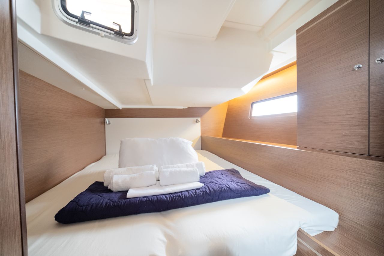Oceanis 51.1 - 5 + 1 cab. — photo 11
