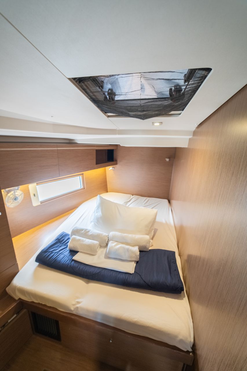 Oceanis 51.1 - 5 + 1 cab. — photo 13