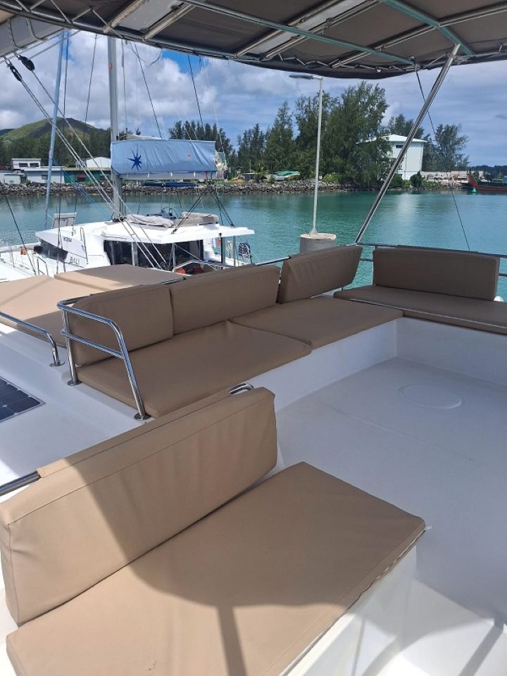 Bali 4.8 - 6 cab. — photo 4