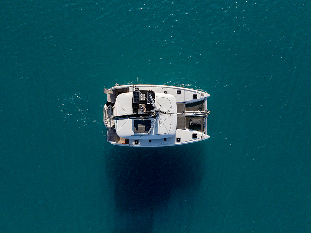 Lagoon 42 - 4 + 2 cab. — photo 13