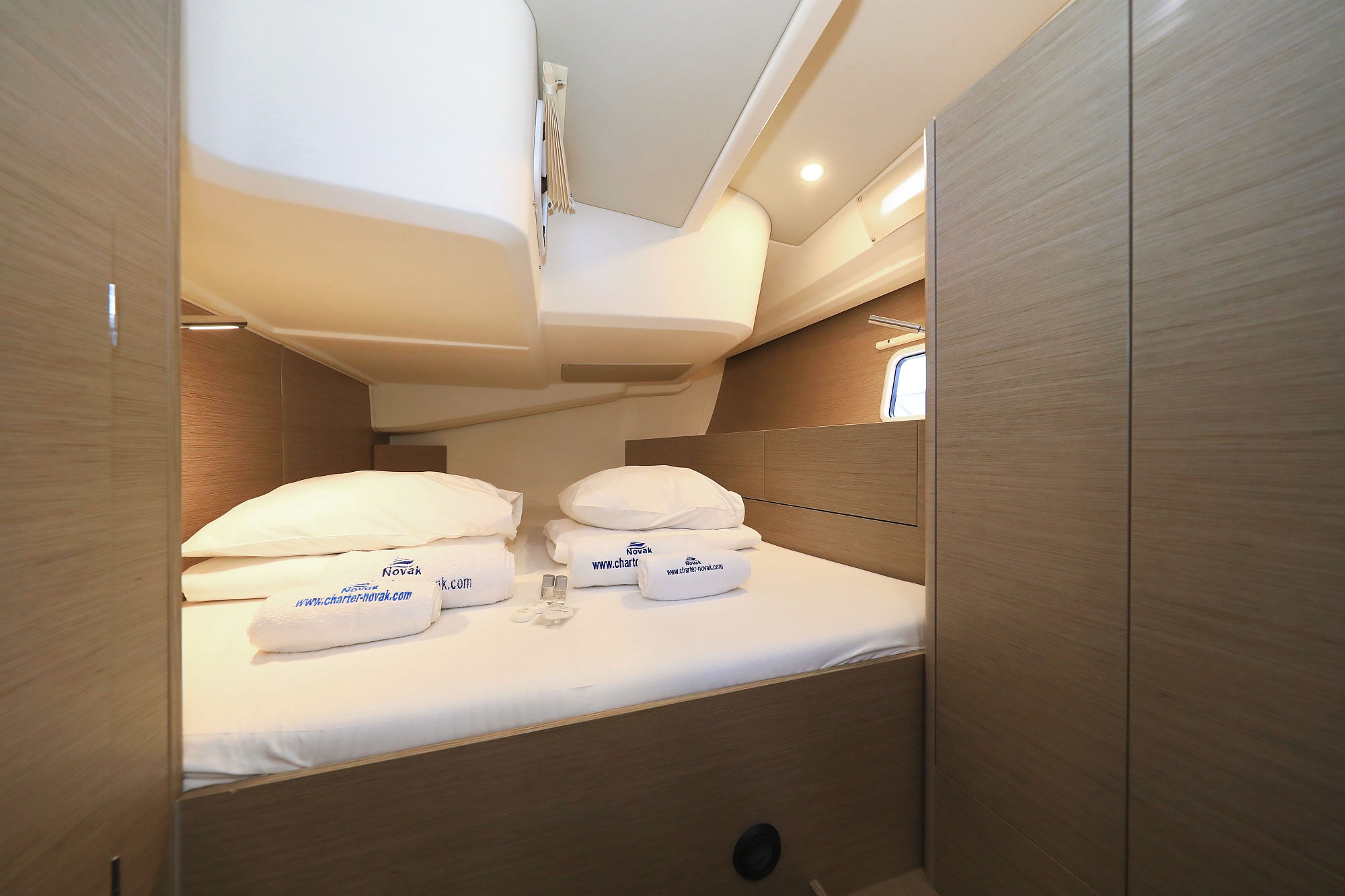 Hanse 508 - 5 + 1 cab. — photo 14