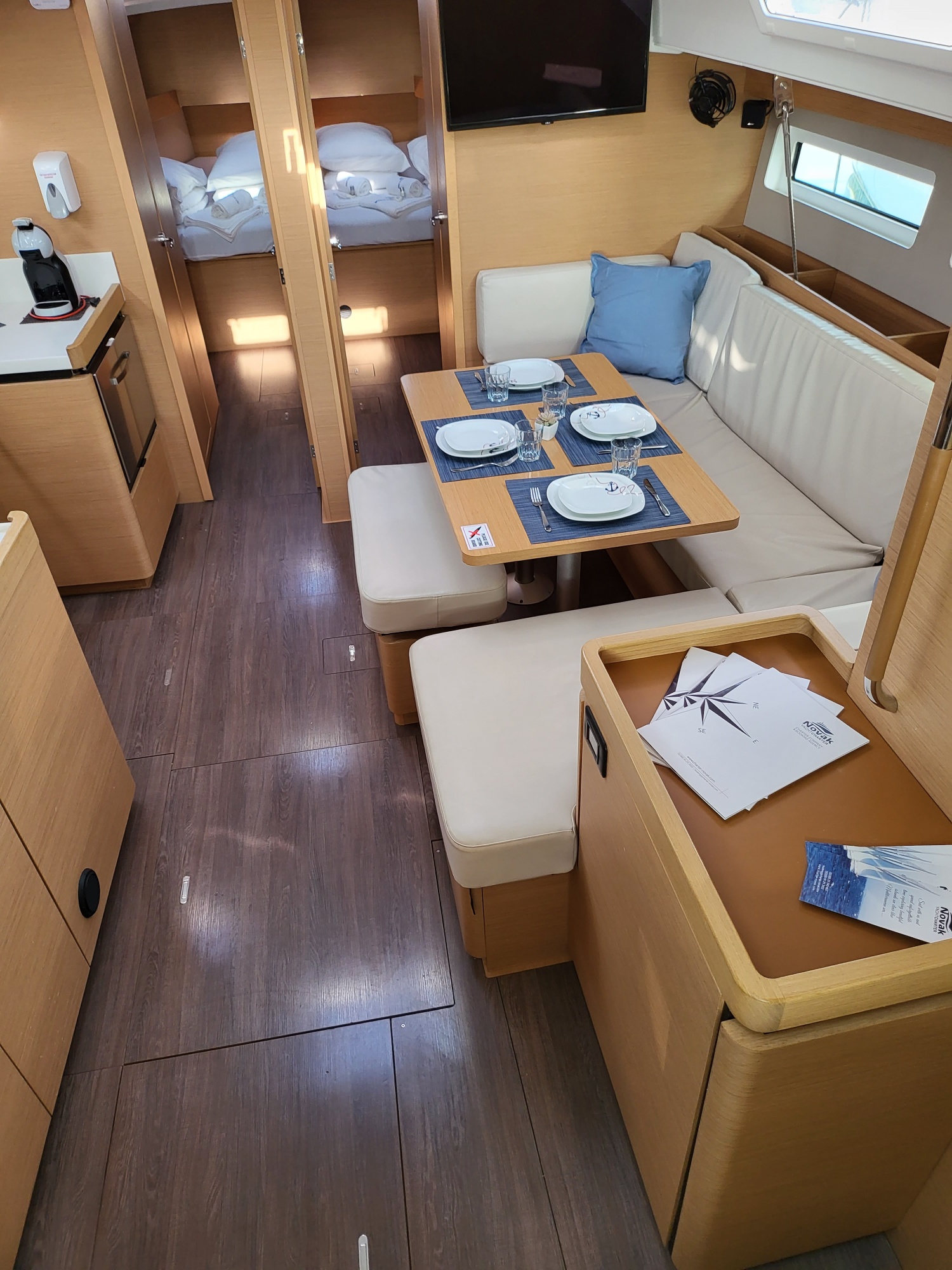 Sun Odyssey 490 - 5 + 1 cab. — photo 3