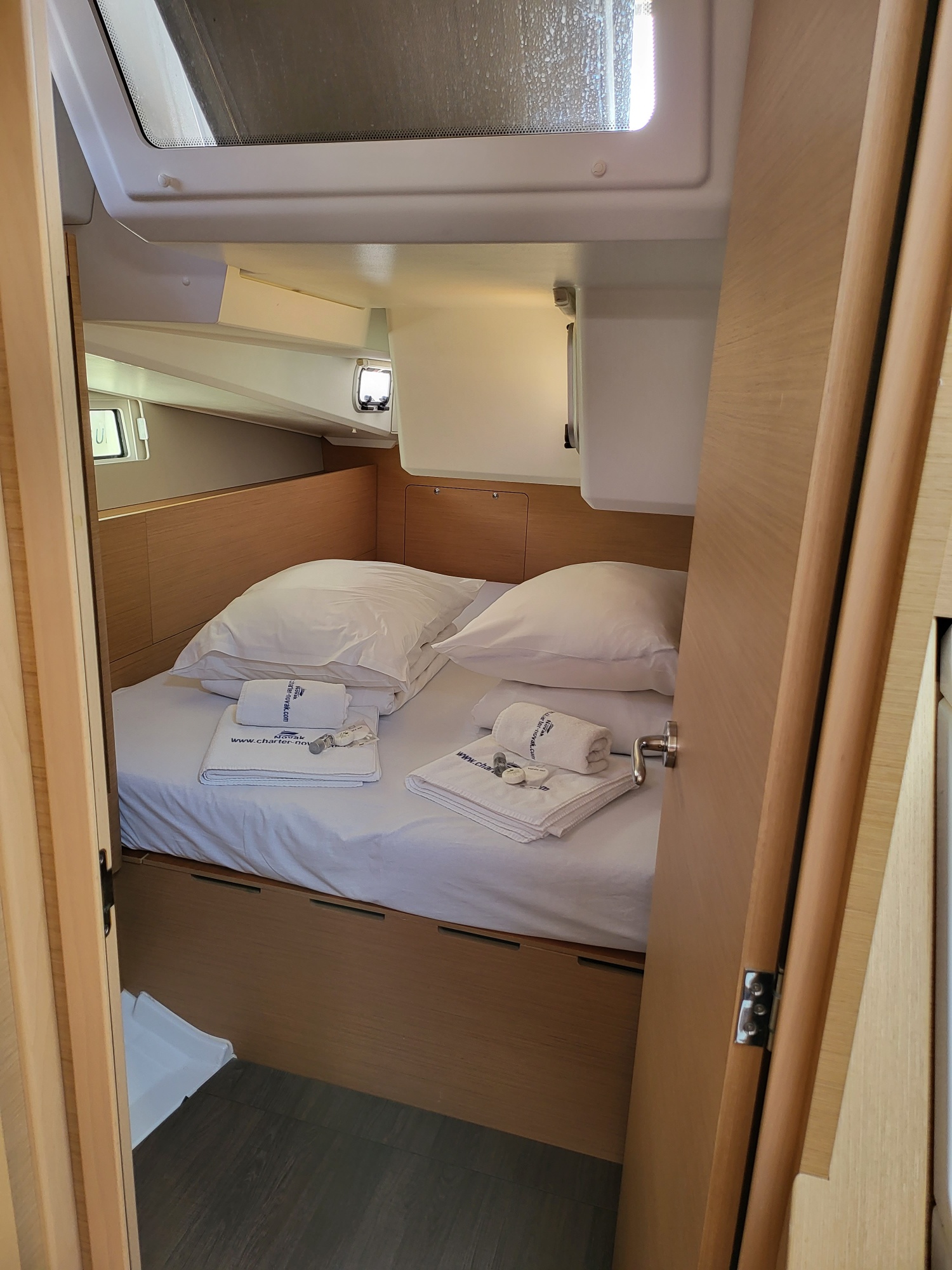 Sun Odyssey 490 - 5 + 1 cab. — photo 6