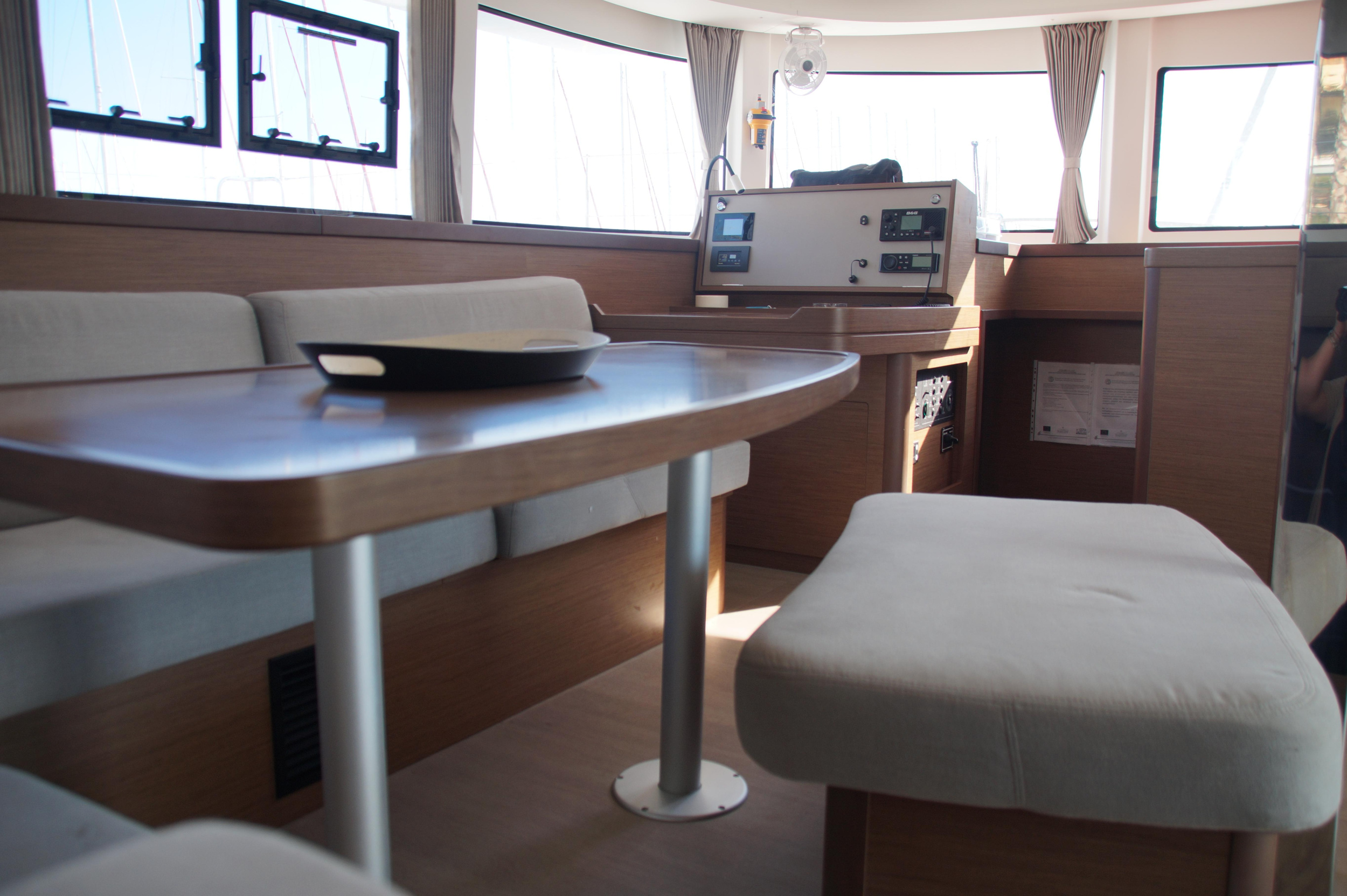 Lagoon 42 - 4 + 2 cab. — photo 15