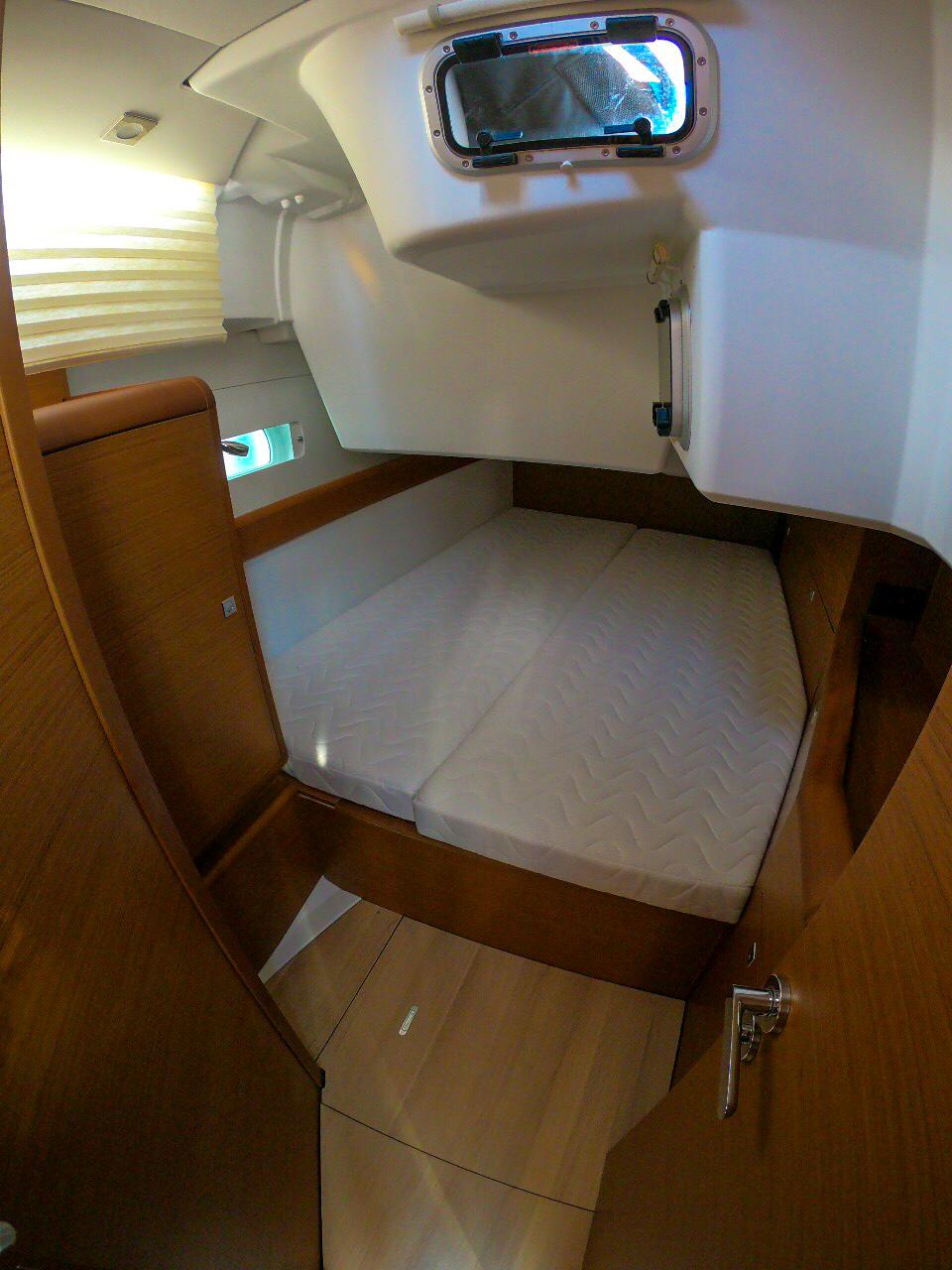 Sun Odyssey 519 - 5 + 1 cab. — photo 13