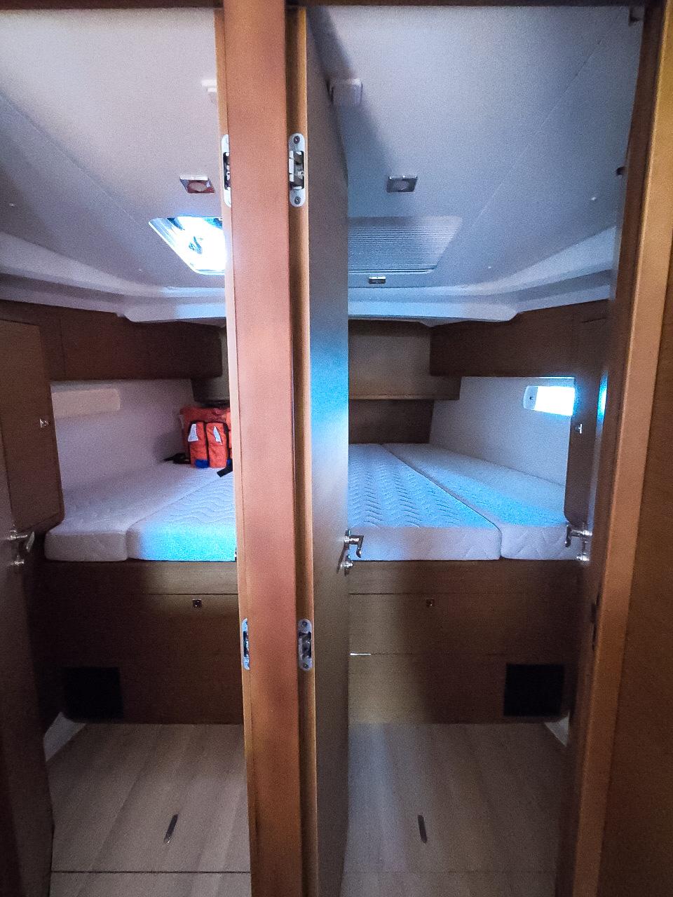 Sun Odyssey 519 - 5 + 1 cab. — photo 15