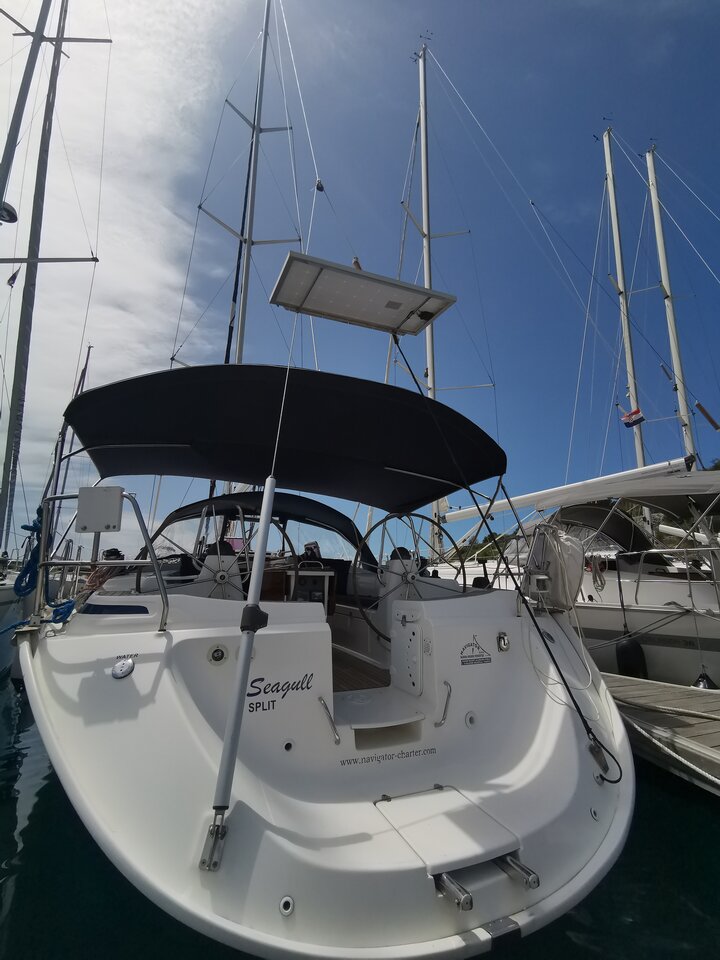 Bavaria 44 — photo 3