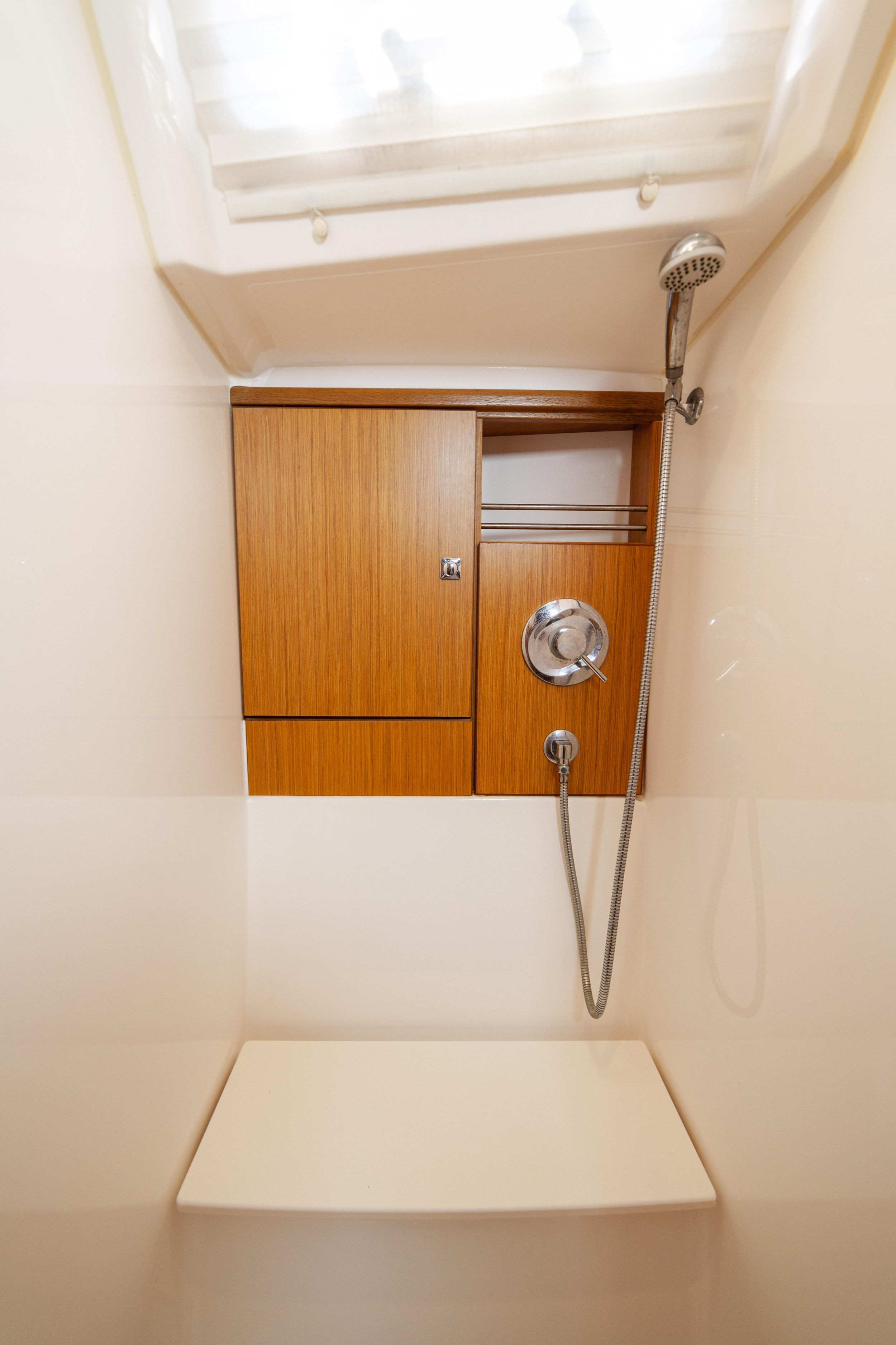 Bavaria Cruiser 46 - 4 cab. — photo 8