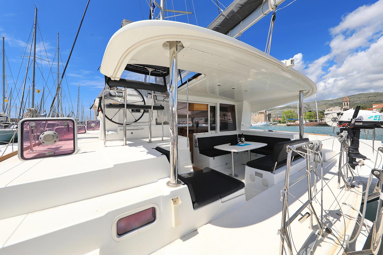 Lagoon 400 - 4 + 2 cab. — photo 3
