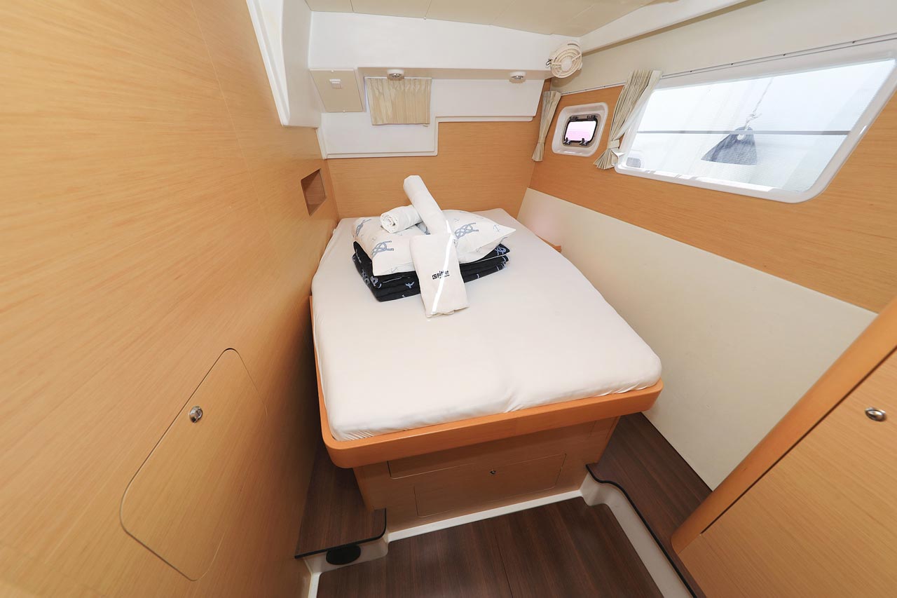 Lagoon 400 - 4 + 2 cab. — photo 23