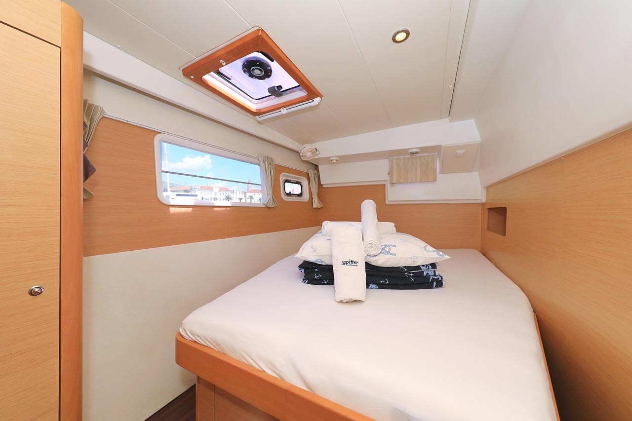 Lagoon 400 - 4 + 2 cab. — photo 26