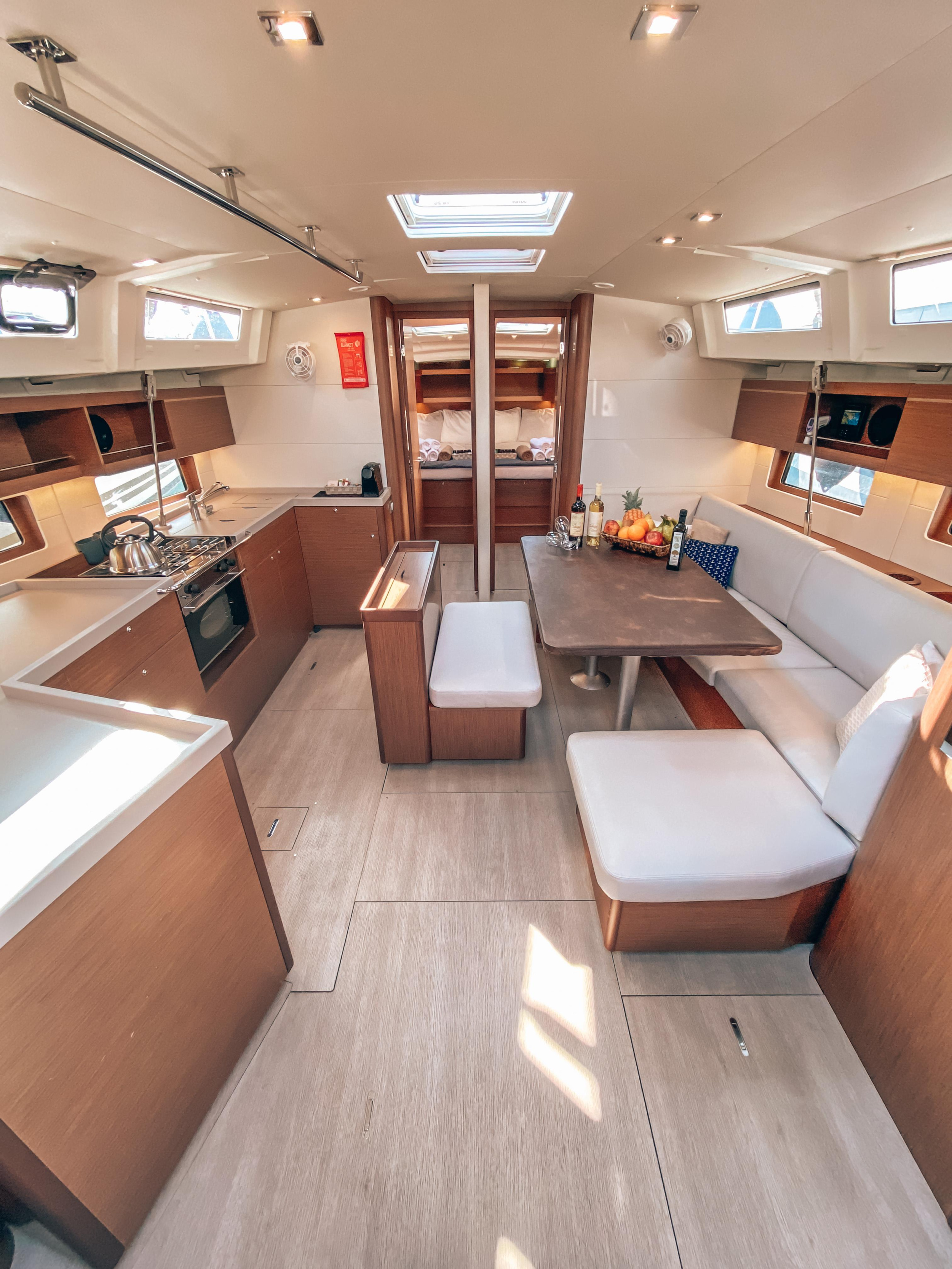 Oceanis 46.1 — photo 14