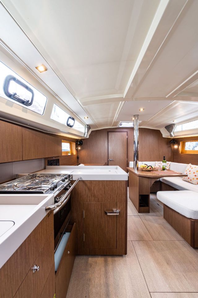 Oceanis 41.1 — photo 9