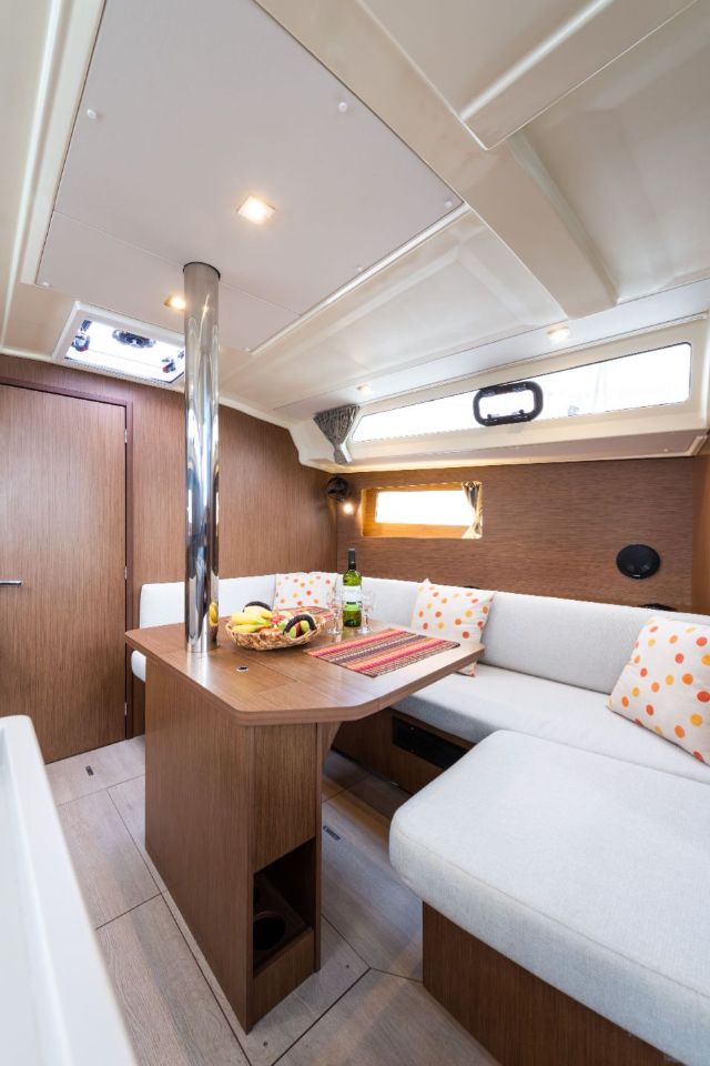 Oceanis 41.1 — photo 11