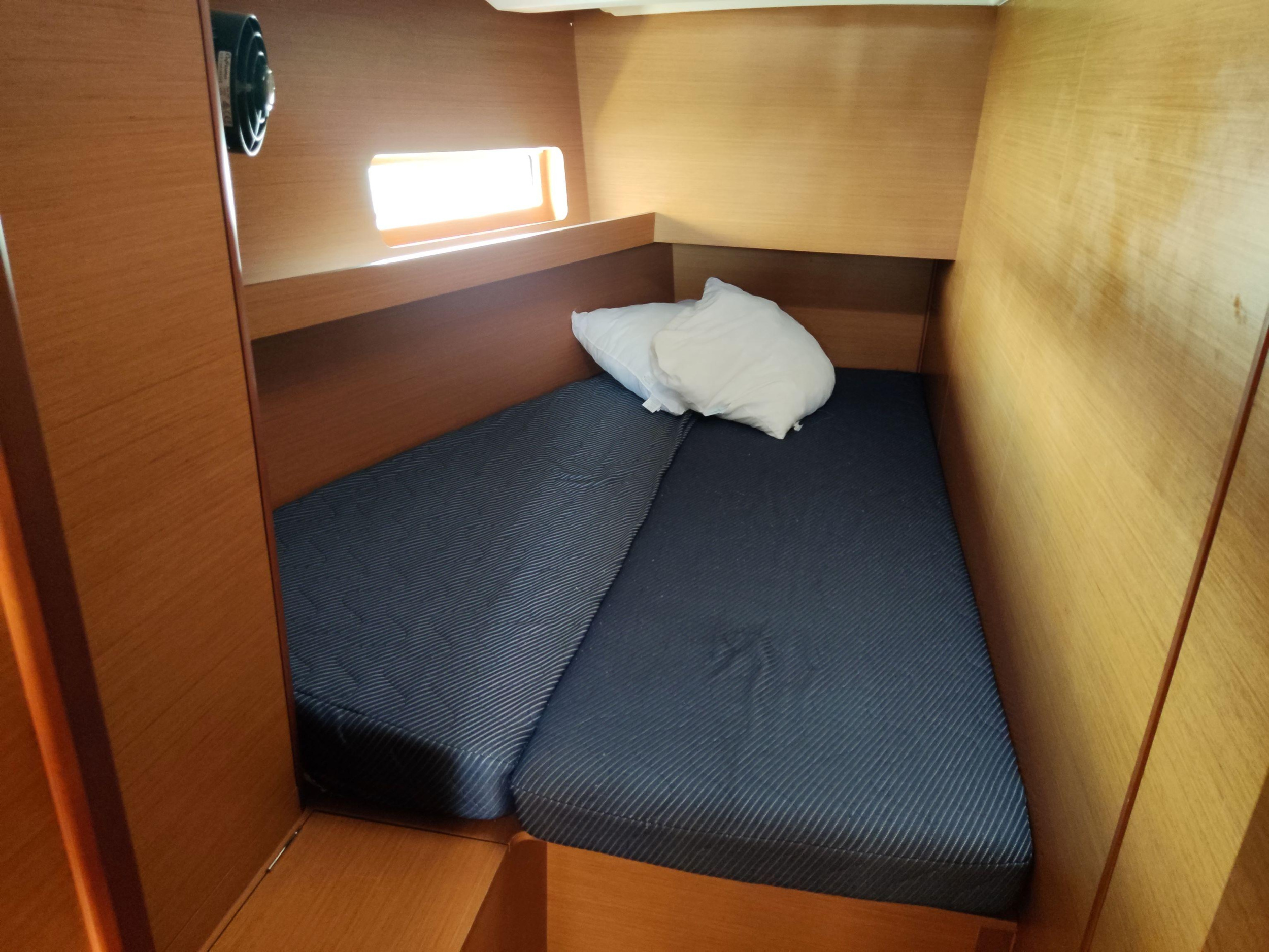 Sun Loft 47 - 6 + 1 cab. — photo 8