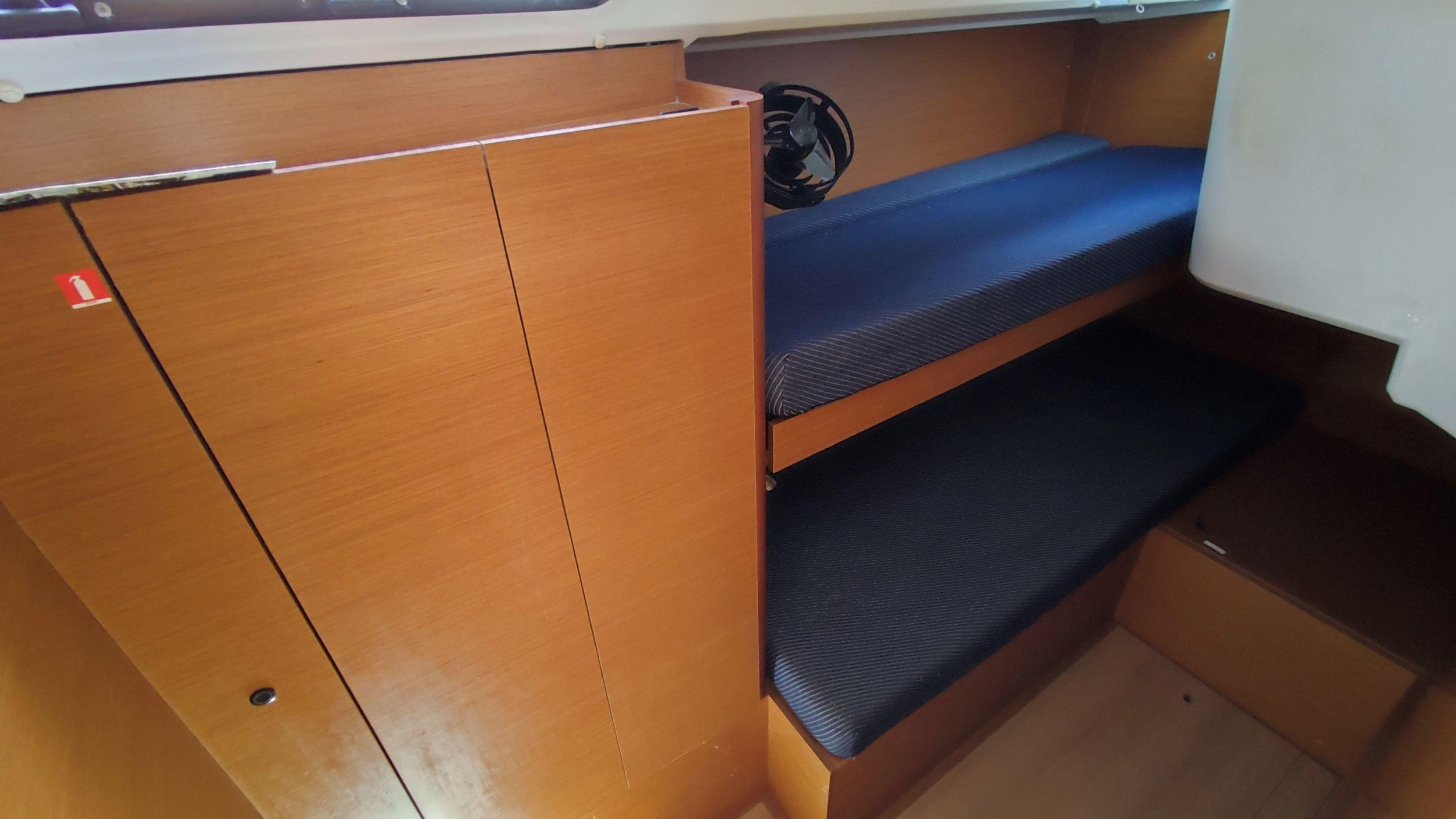 Sun Loft 47 - 6 + 1 cab. — photo 10
