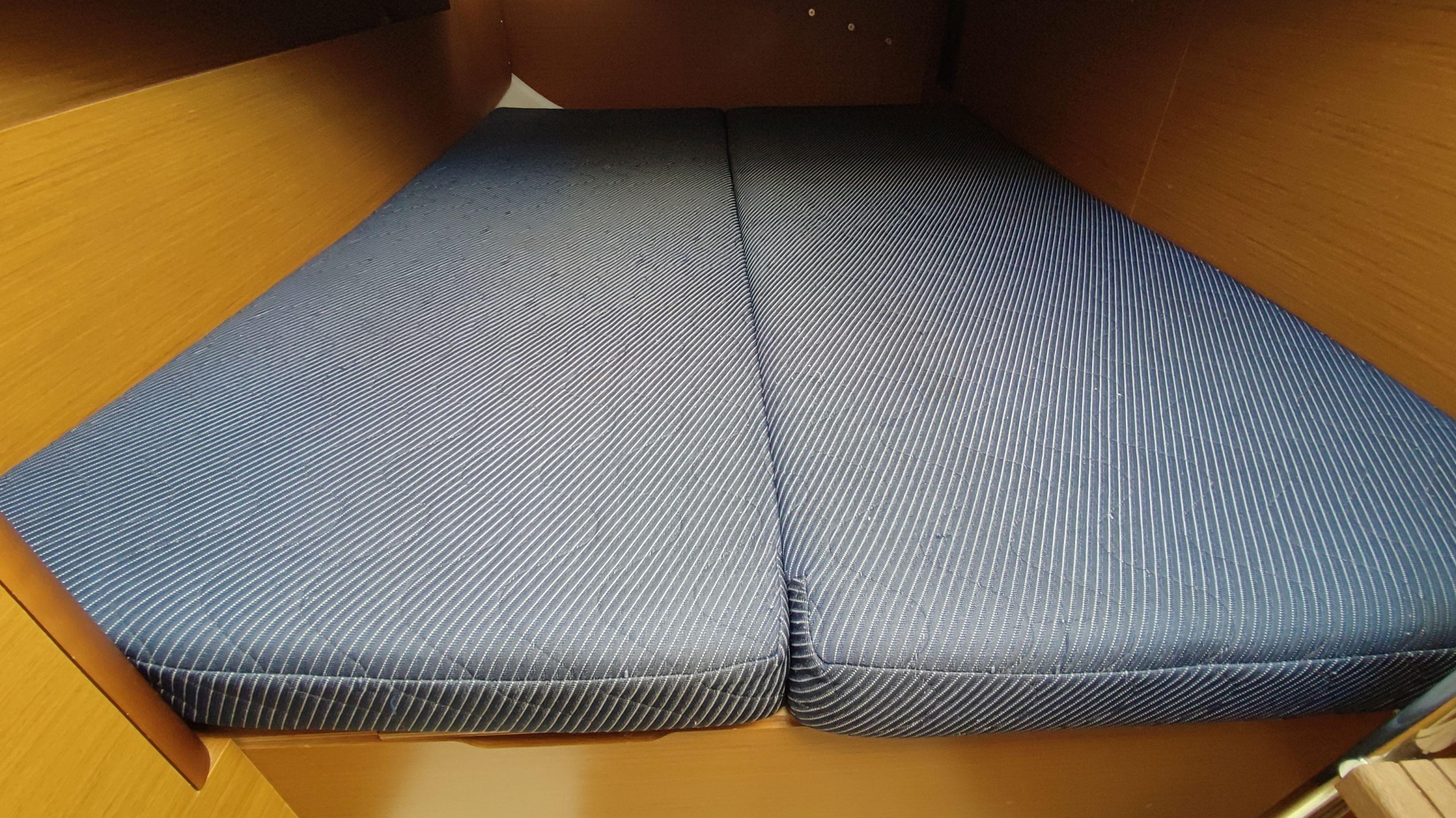 Sun Loft 47 - 6 + 1 cab. — photo 11