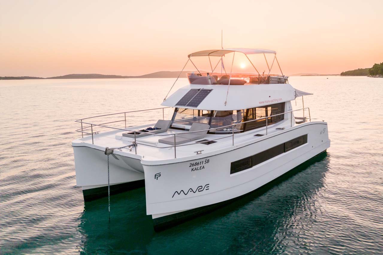 Fountaine Pajot MY 37 — photo 1