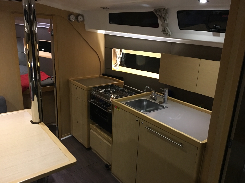 Oceanis 38 - 3 cab. — photo 7