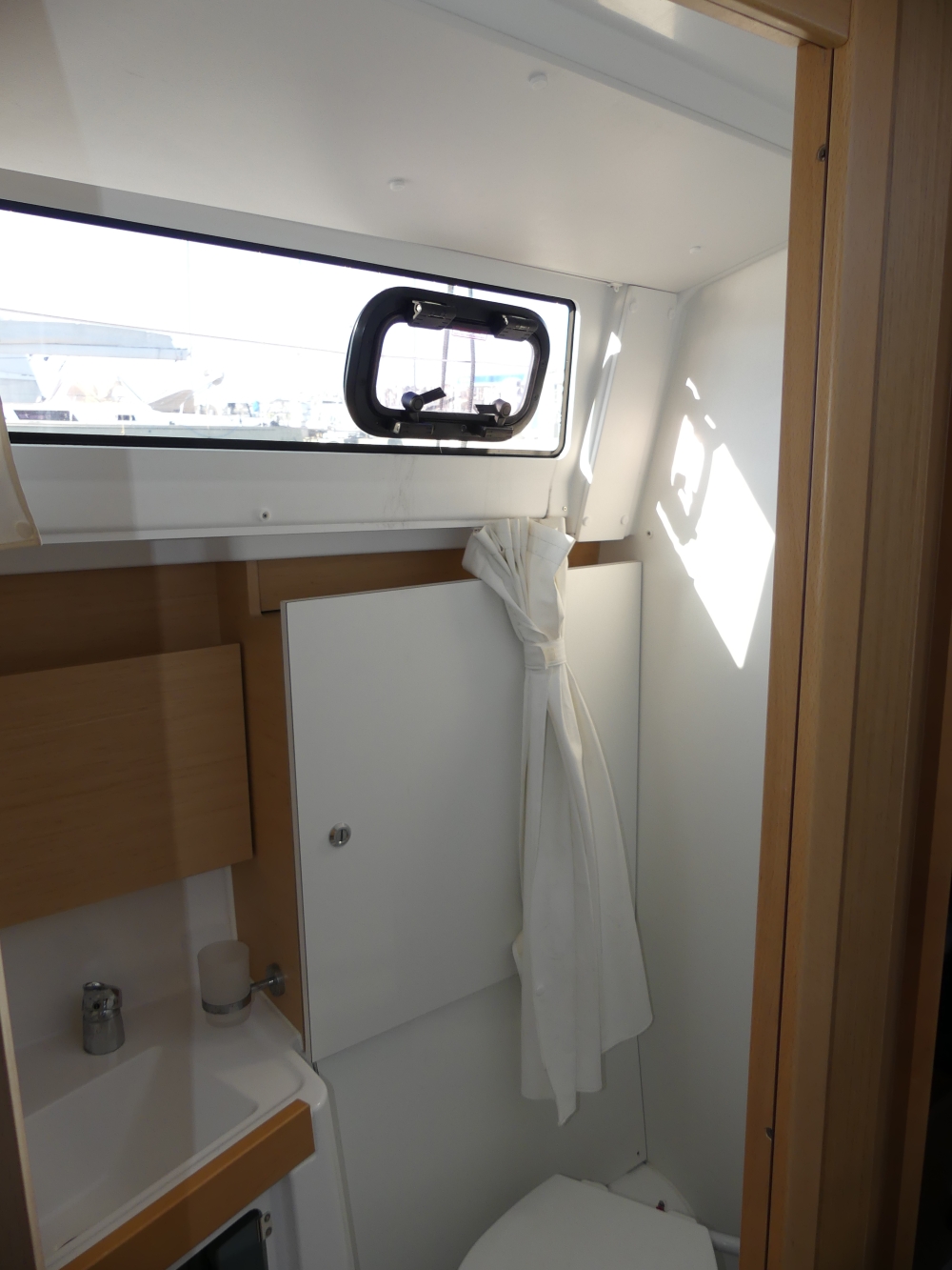 Oceanis 38 - 3 cab. — photo 9