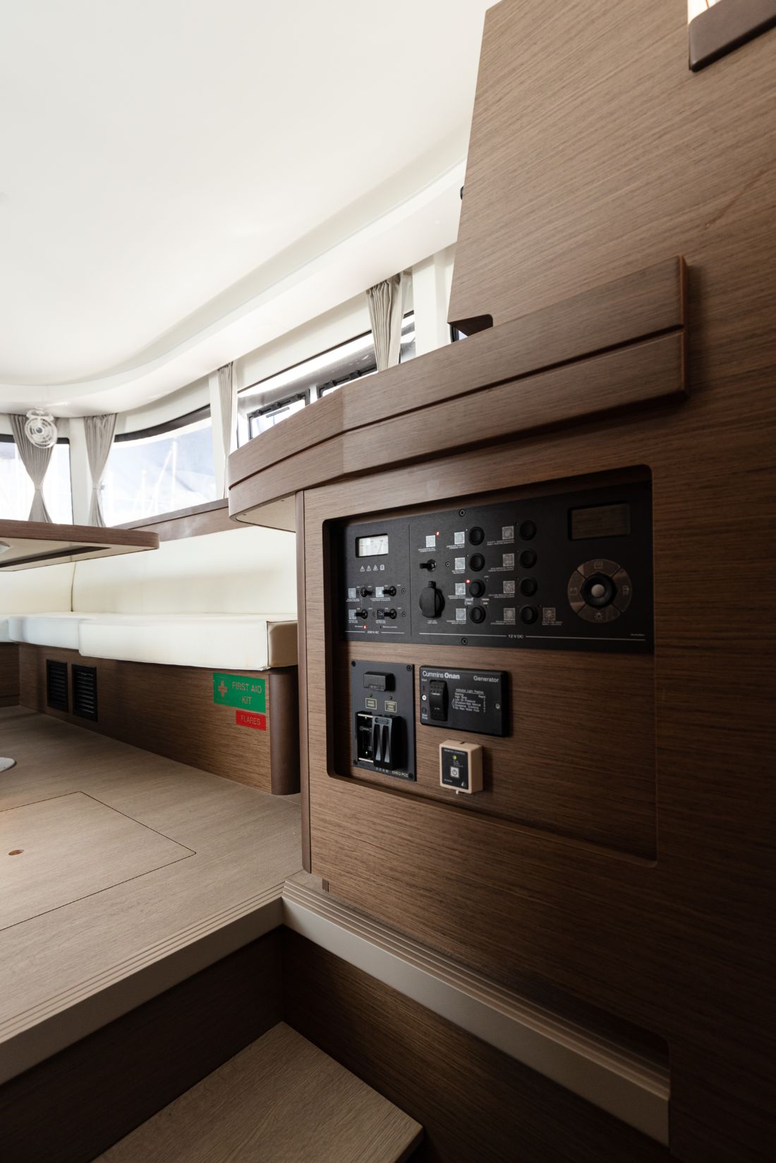 Lagoon 42 - 4 + 2 cab. — photo 12