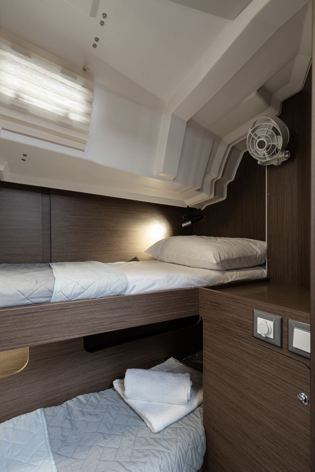 Oceanis 46.1 — photo 18