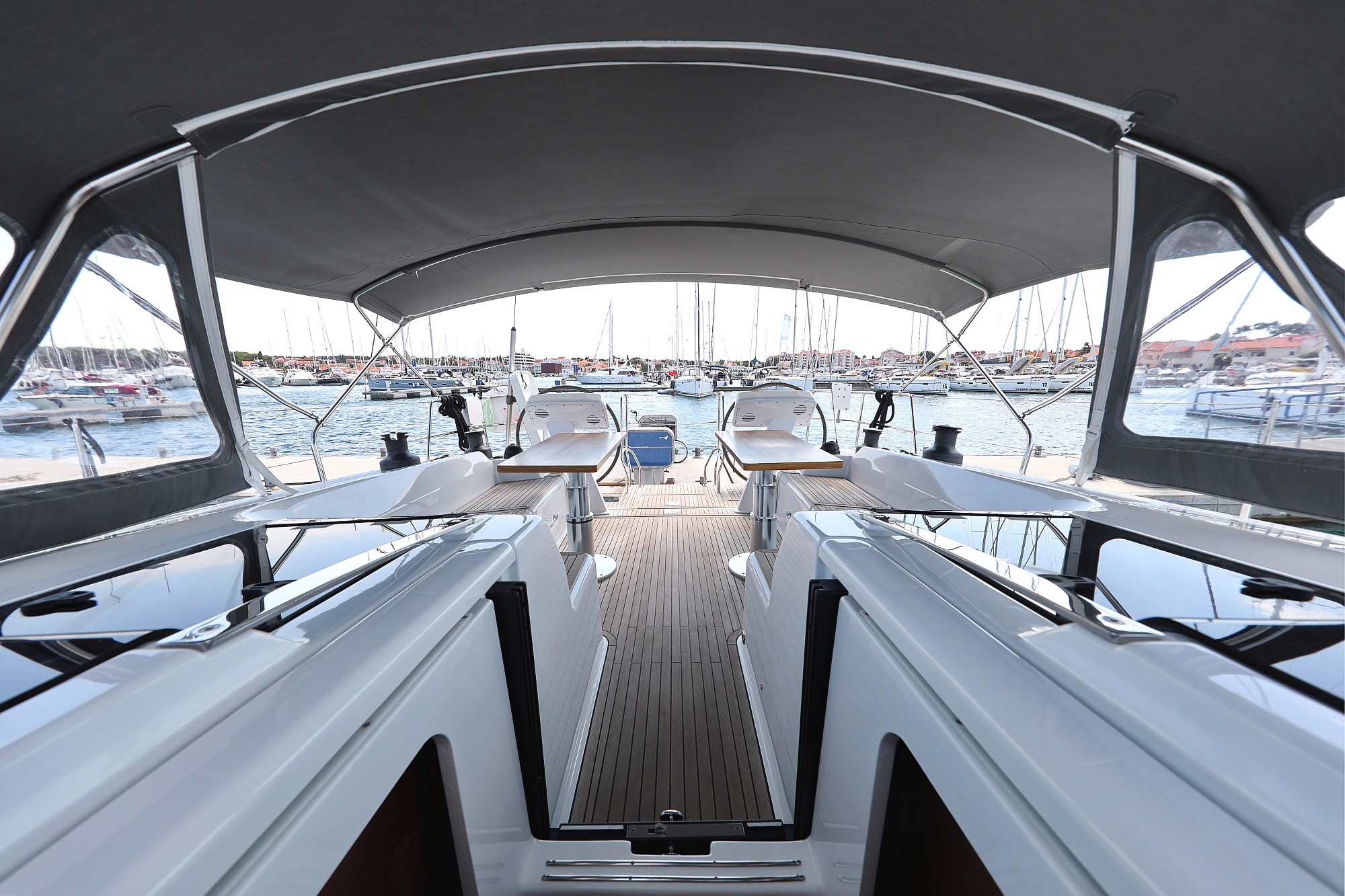 Hanse 508 - 5 + 1 cab. — photo 4