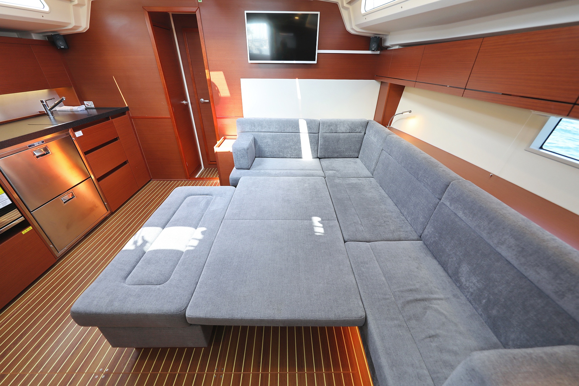 Hanse 508 - 5 + 1 cab. — photo 15