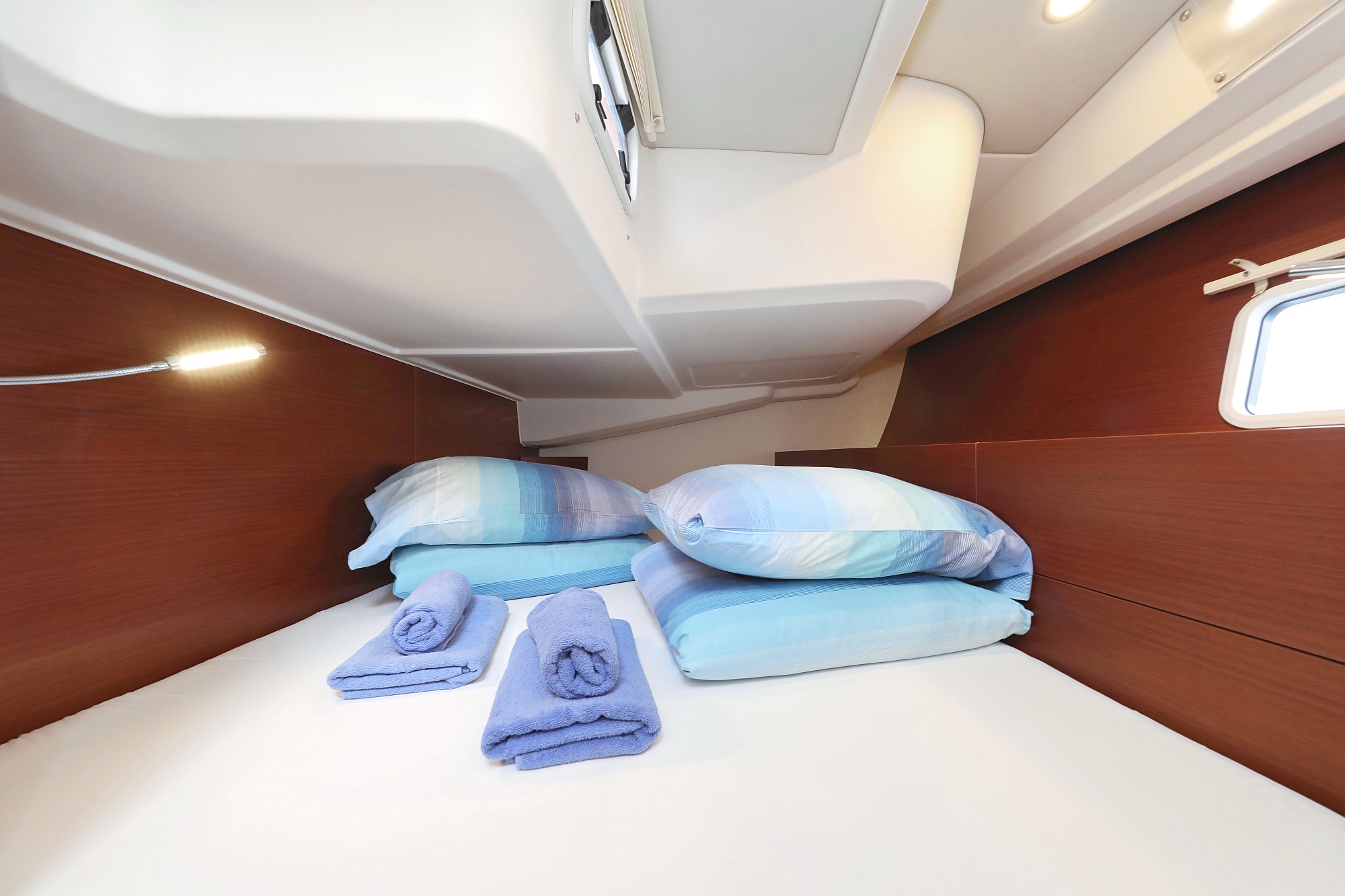 Hanse 508 - 5 + 1 cab. — photo 18