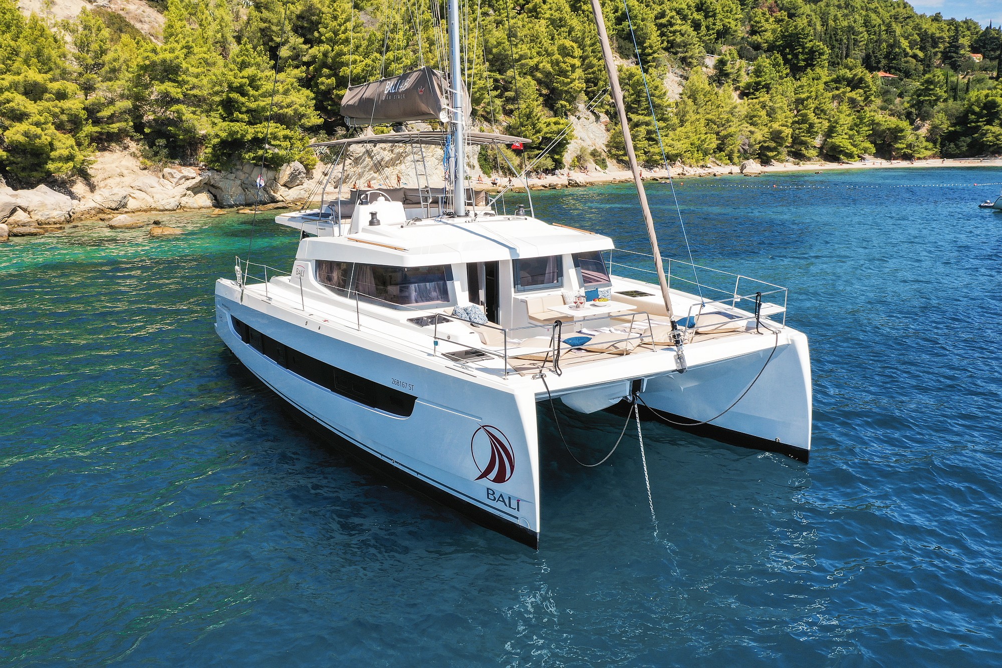 Bali 4.8 - 6 cab. — photo 4