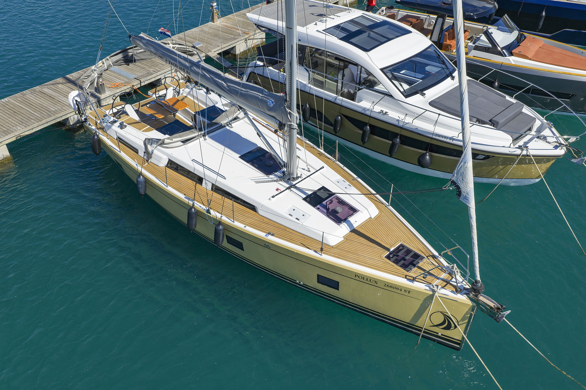 Hanse 418 - 3 cab. — photo 3