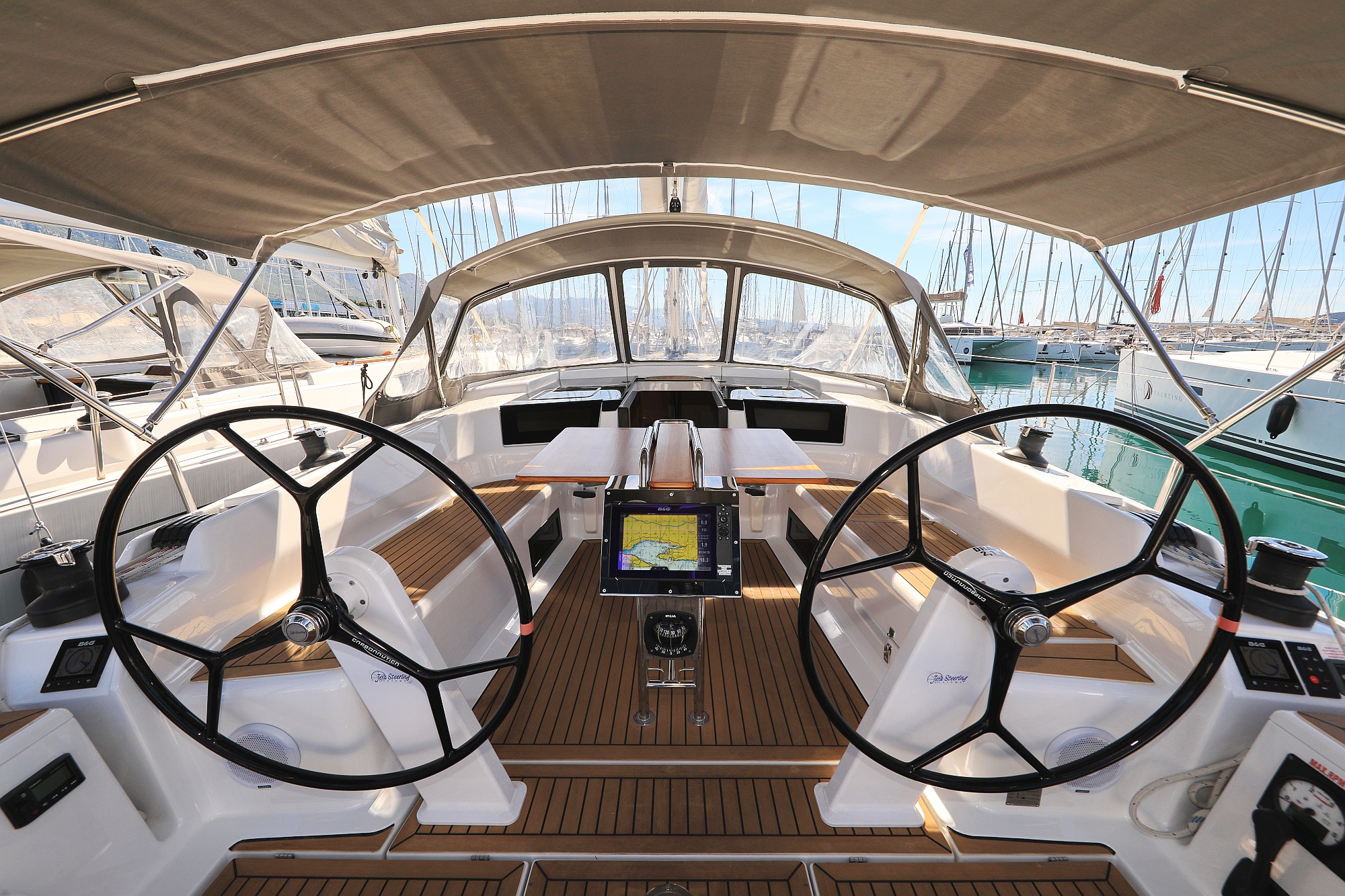 Hanse 418 - 3 cab. — photo 8