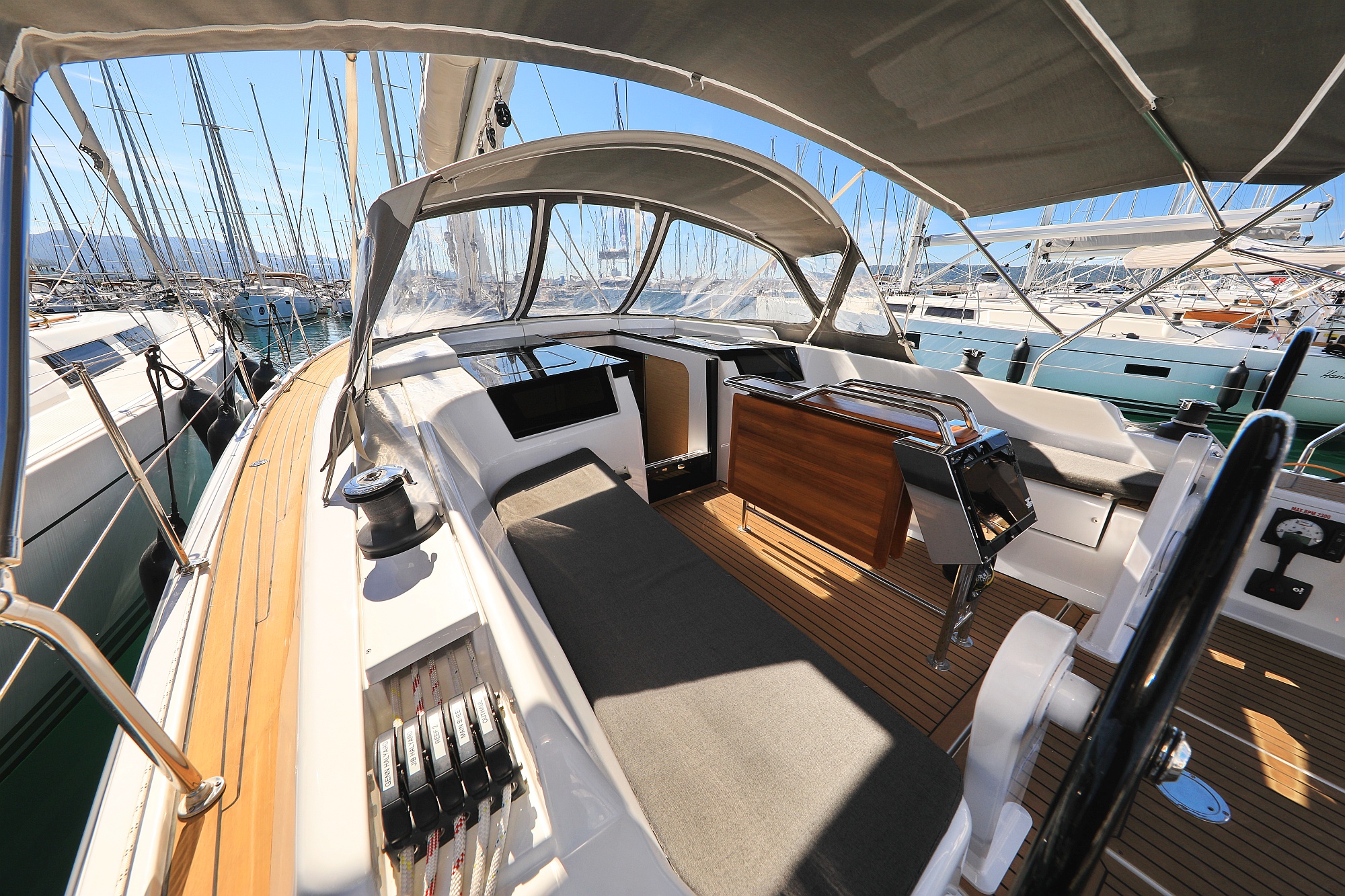 Hanse 418 - 3 cab. — photo 10