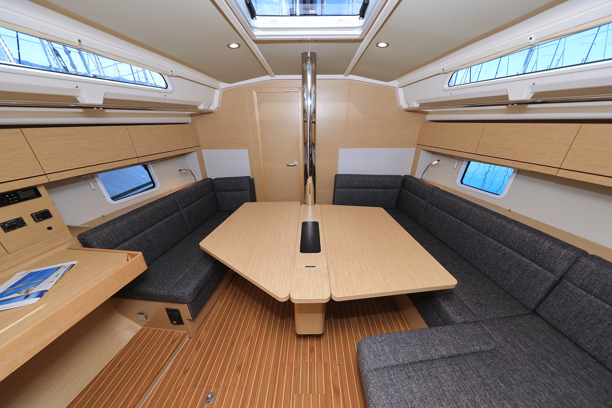 Hanse 418 - 3 cab. — photo 15