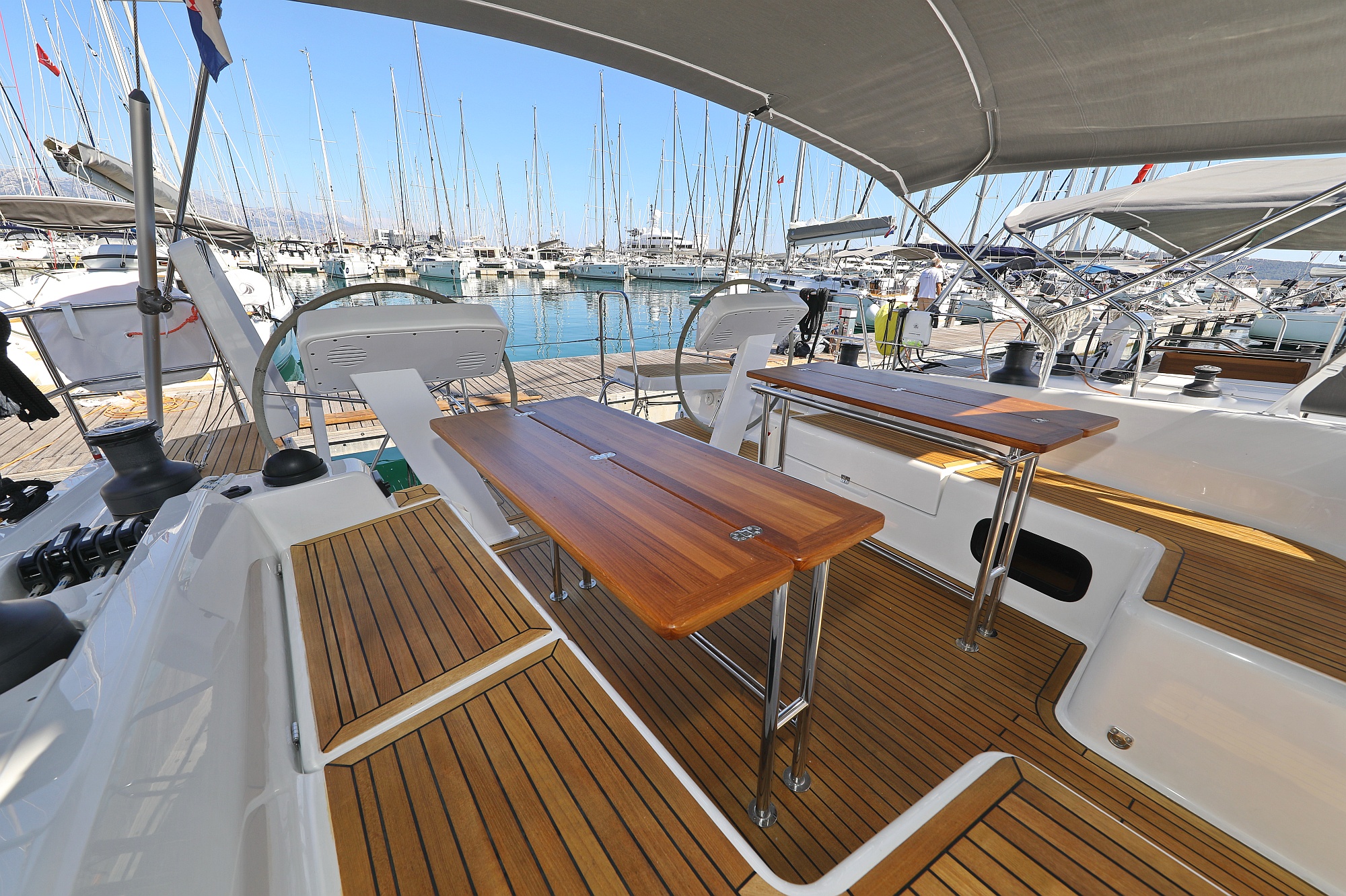 Hanse 508 - 5 + 1 cab. — photo 7