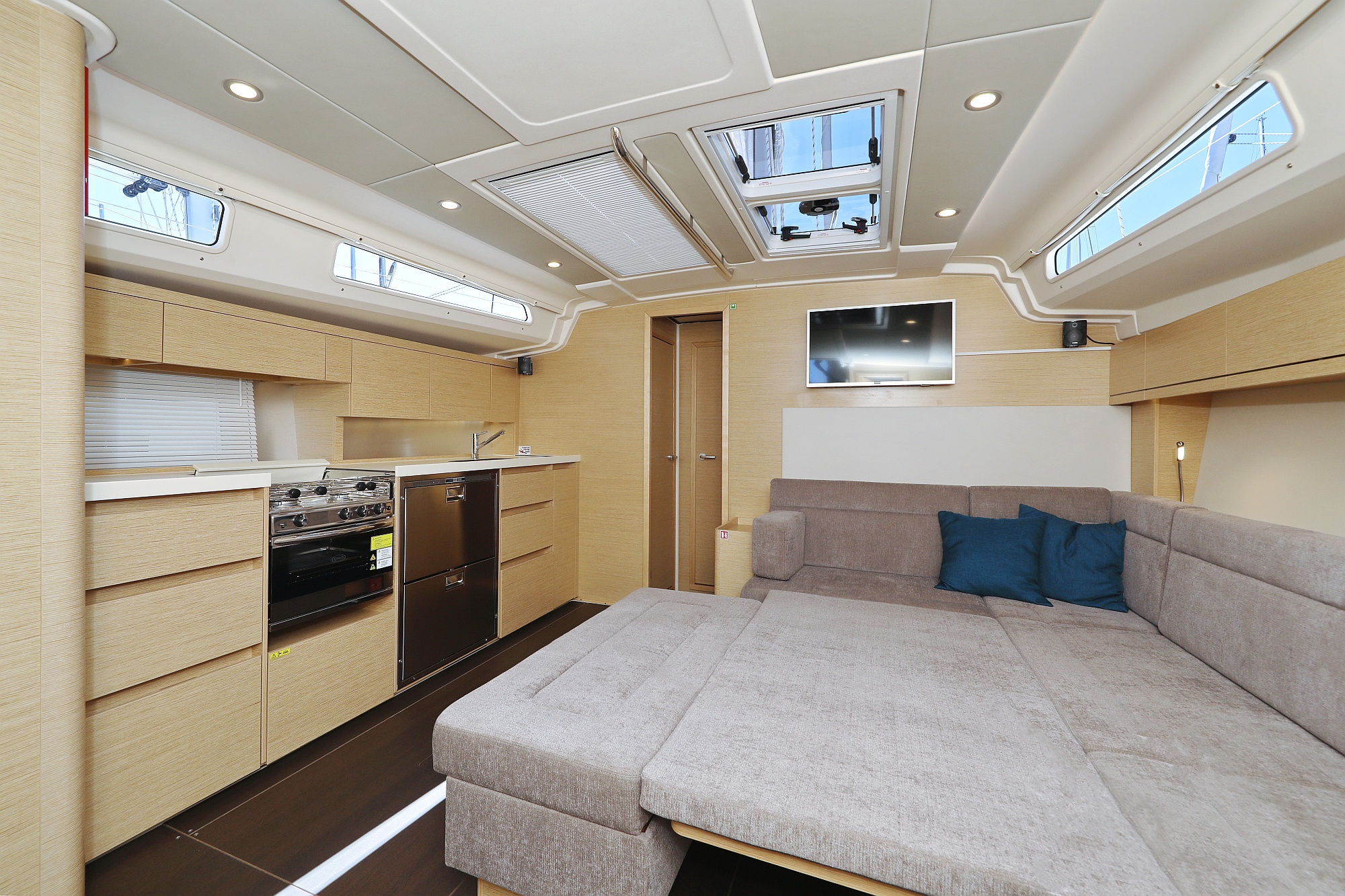 Hanse 508 - 5 + 1 cab. — photo 13
